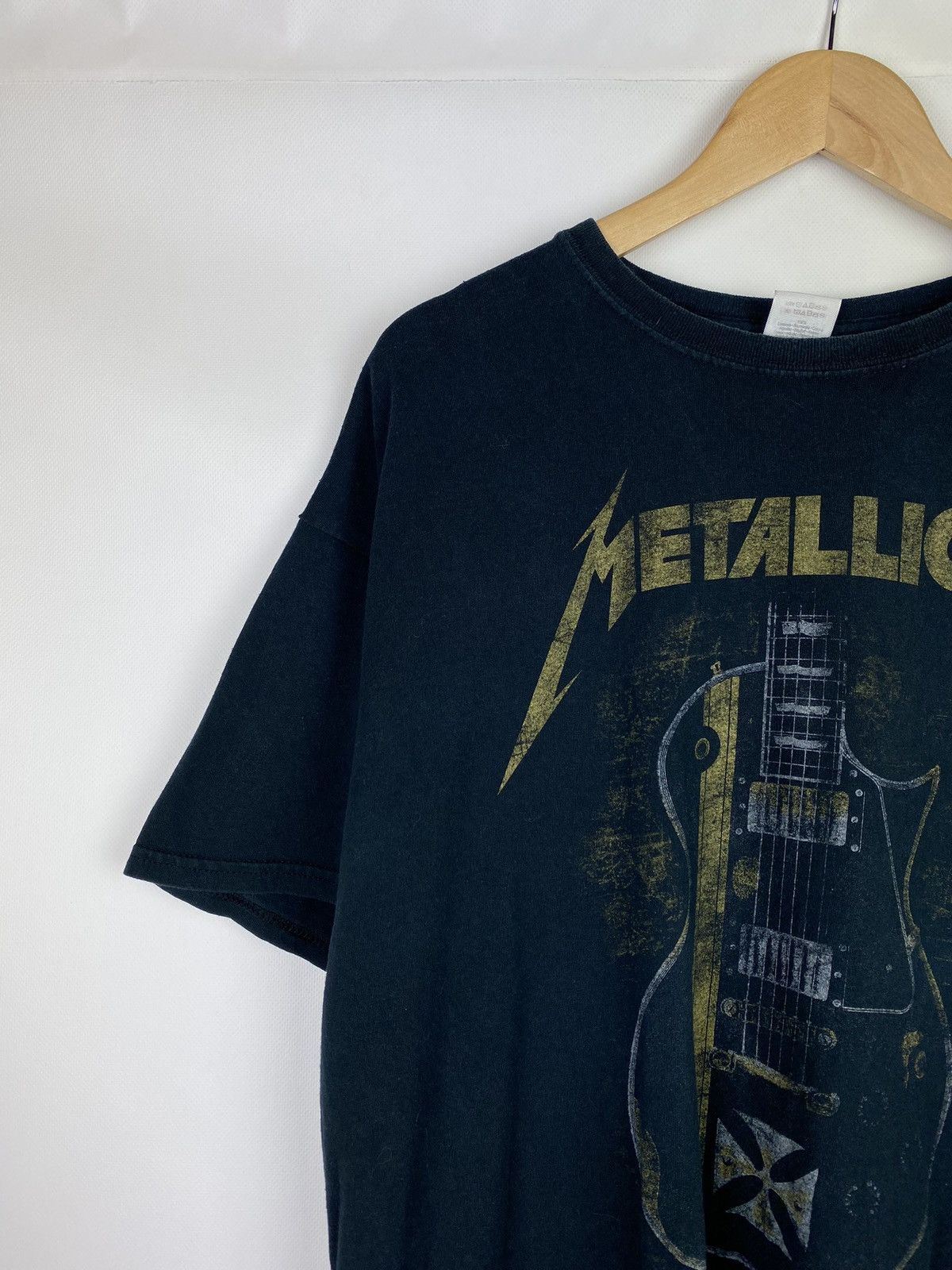 Band Tees × Metallica × Vintage Gildan Metallica men’s merch T Shirt size Xl Size US XL / EU 56 / 4 - 4 Thumbnail
