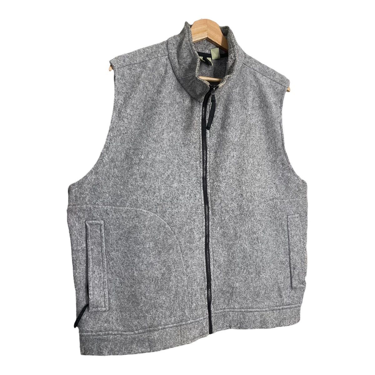 Japanese Brand × Uniqlo Uniqlo Zipper Vest Size M Size US M / EU 48-50 / 2 - 2 Thumbnail