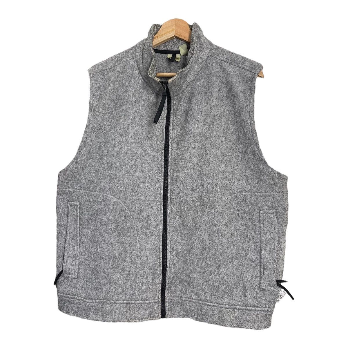 Japanese Brand × Uniqlo Uniqlo Zipper Vest Size M Size US M / EU 48-50 / 2 - 3 Thumbnail