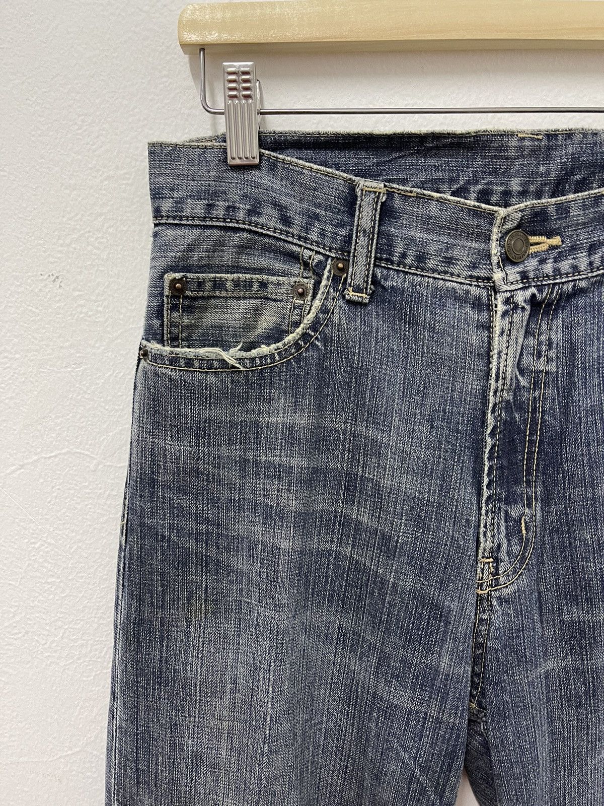 Japanese Brand × Vintage Japanese Tradisional Fish Embroidery Logo Distressed Jeans Size US 31 - 6 Thumbnail
