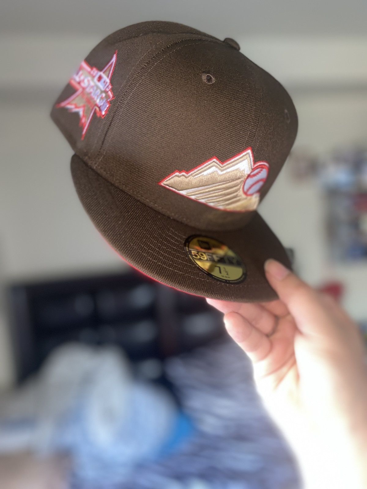 Lids × MLB × New Era Exclusive scarlet brown Colorado Rockies mountain fitted cap Size ONE SIZE - 1 Thumbnail