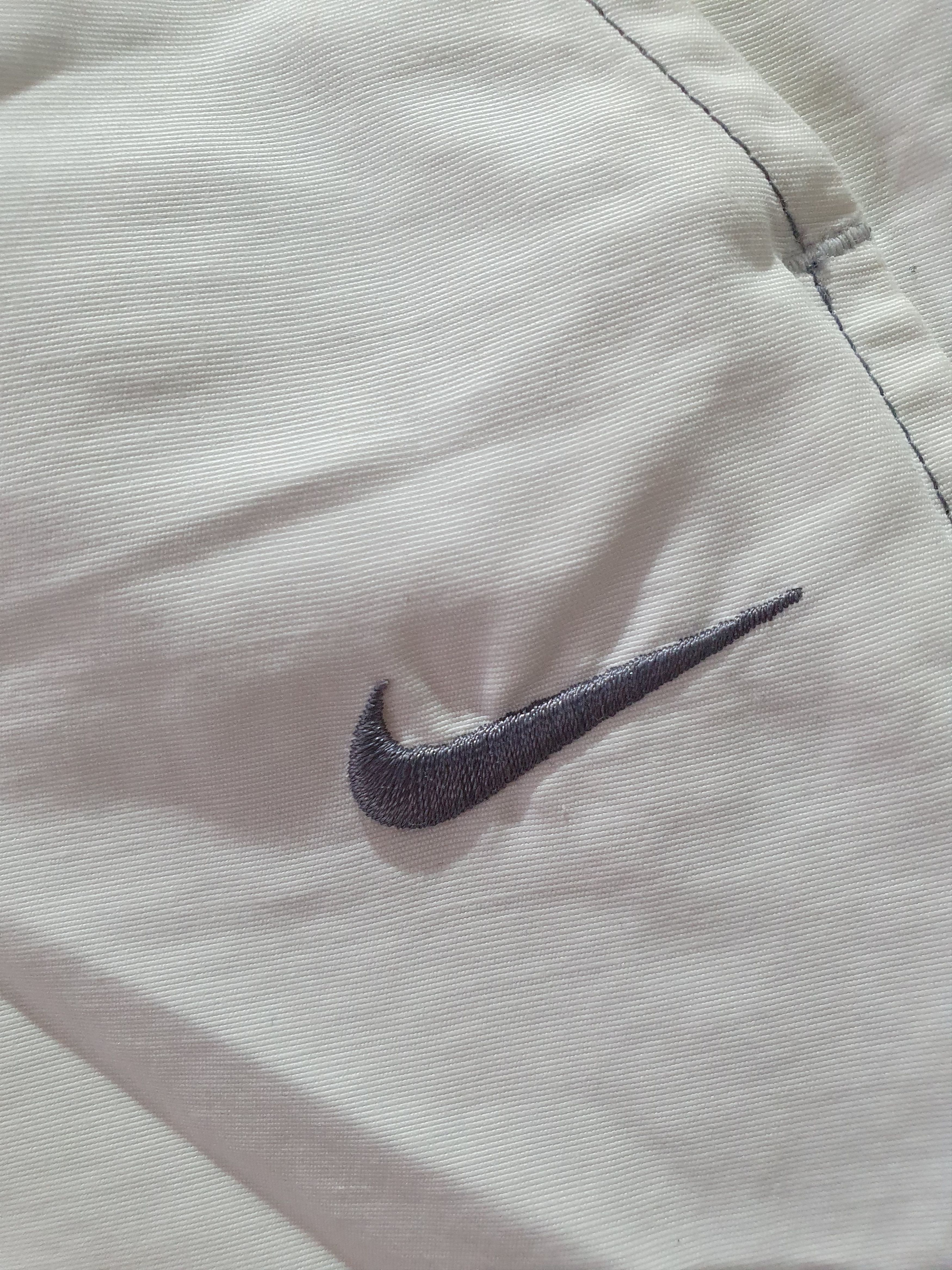 Nike × Vintage 90s Vintage Nike Nylon Sport Training Pants White Size US 32 / EU 48 - 17 Thumbnail