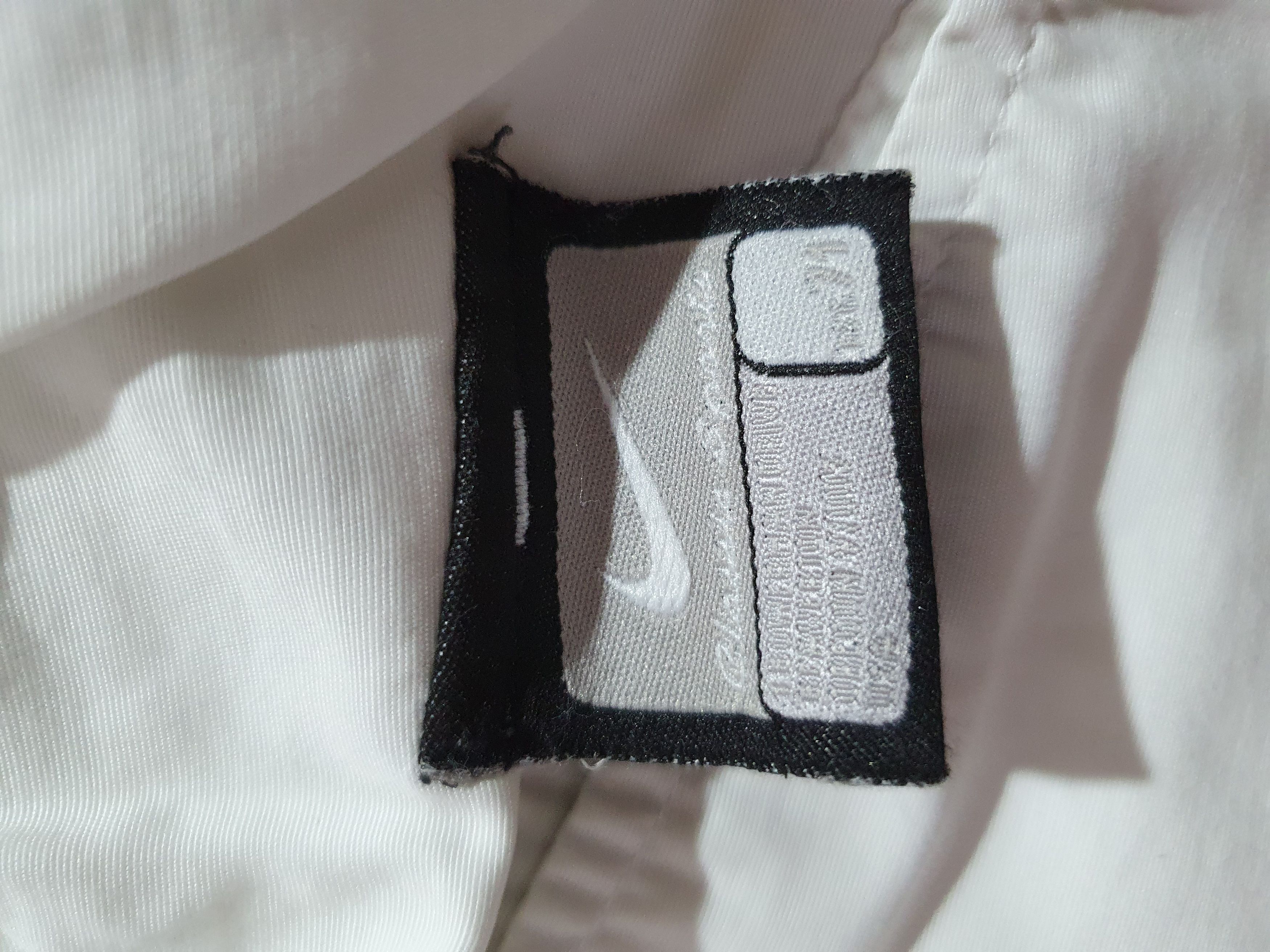 Nike × Vintage 90s Vintage Nike Nylon Sport Training Pants White Size US 32 / EU 48 - 14 Thumbnail