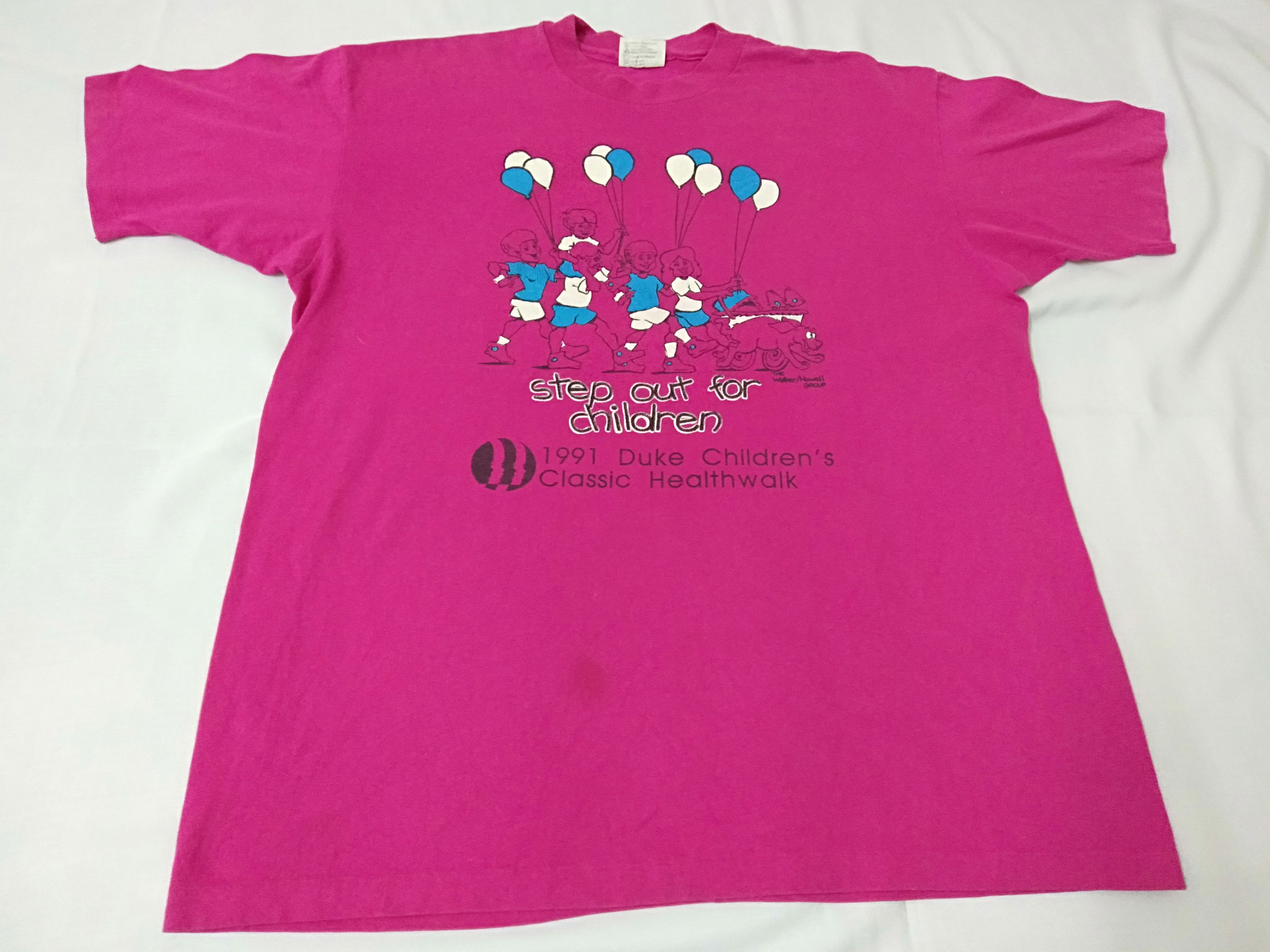 Hanes Vintage 90s Duke Children Classic Healthwalk 50/50 T-shirt Size US XL / EU 56 / 4 - 1 Thumbnail