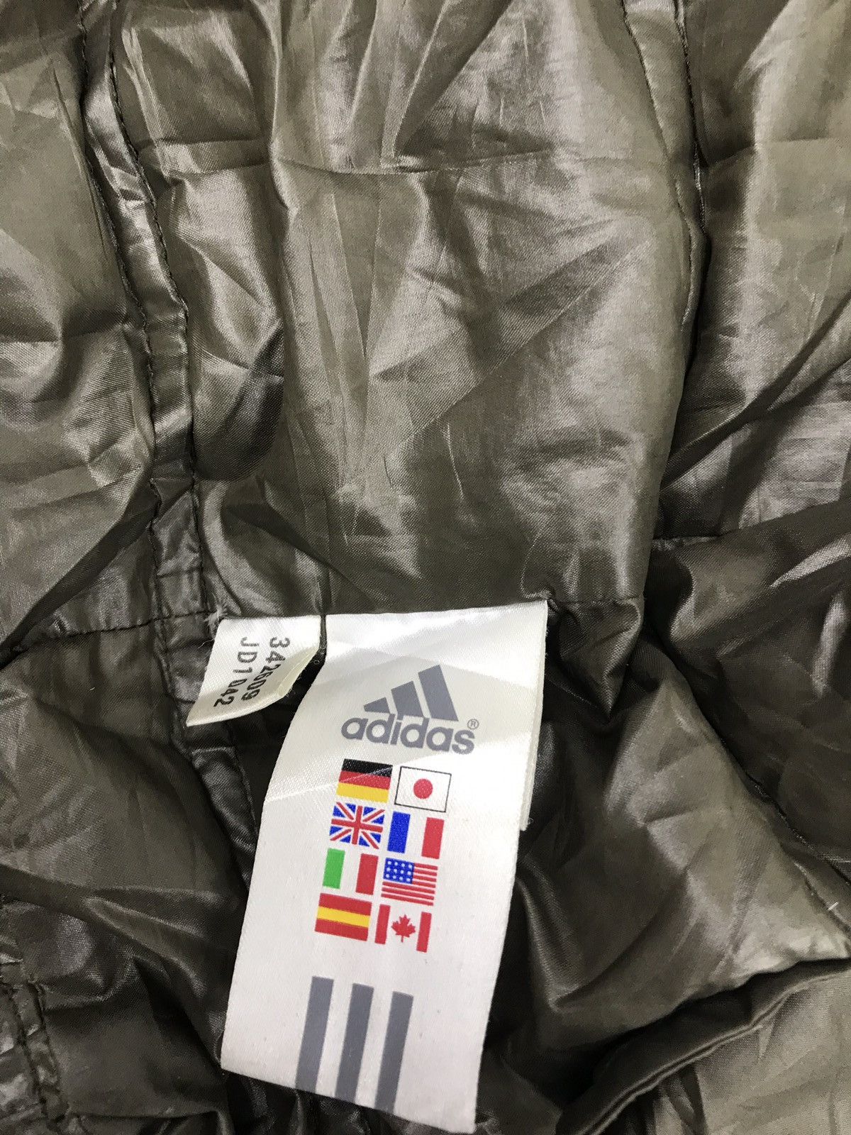 Adidas Rare Limited Adidas Bomber Windbreaker Quilted Jacket Size US L / EU 52-54 / 3 - 10 Thumbnail