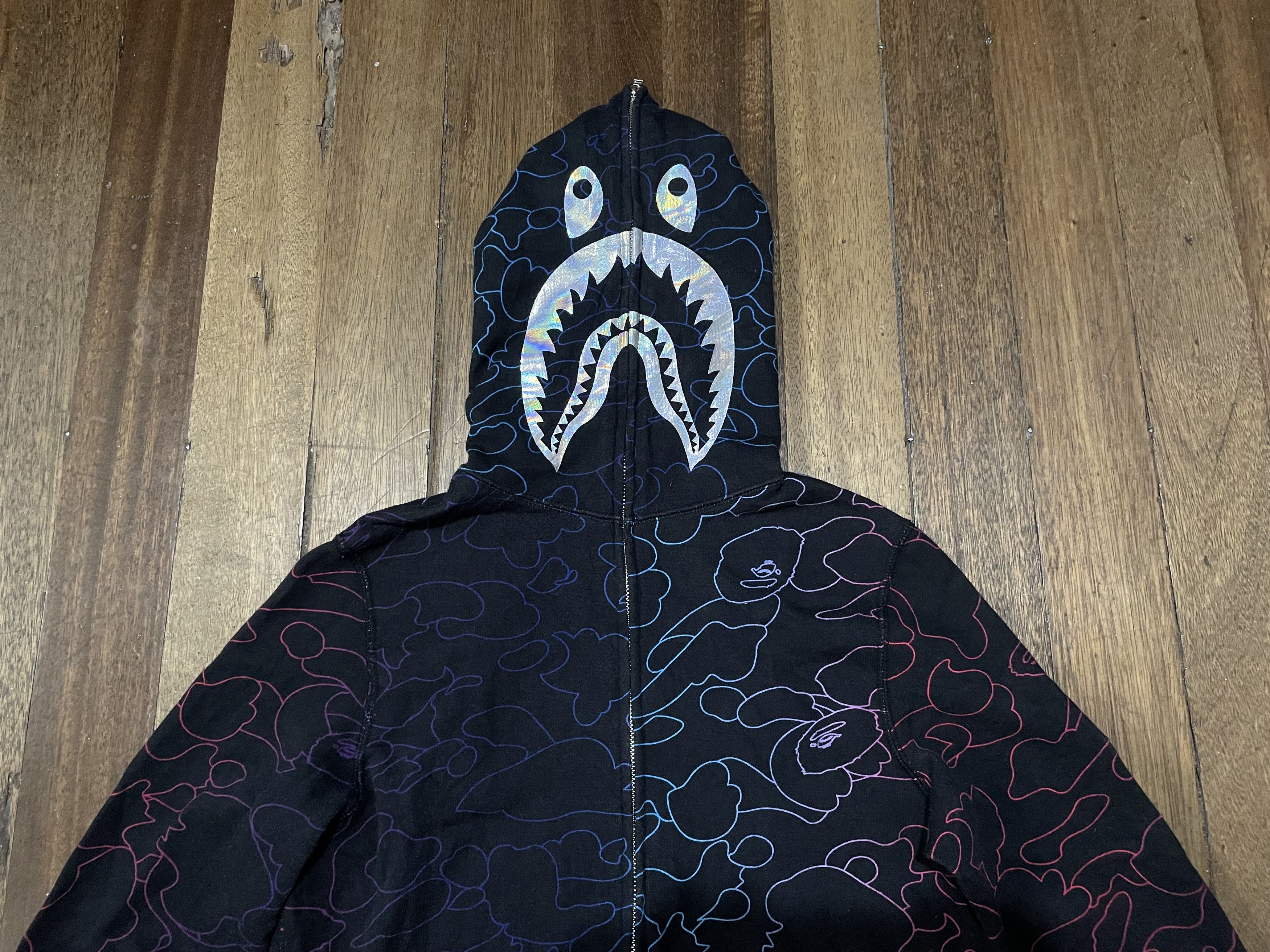 Bape A BATHING APE PENCIL NEON CAMO SHARK FULL ZIP Size S / US 4 / IT 40 - 3 Thumbnail