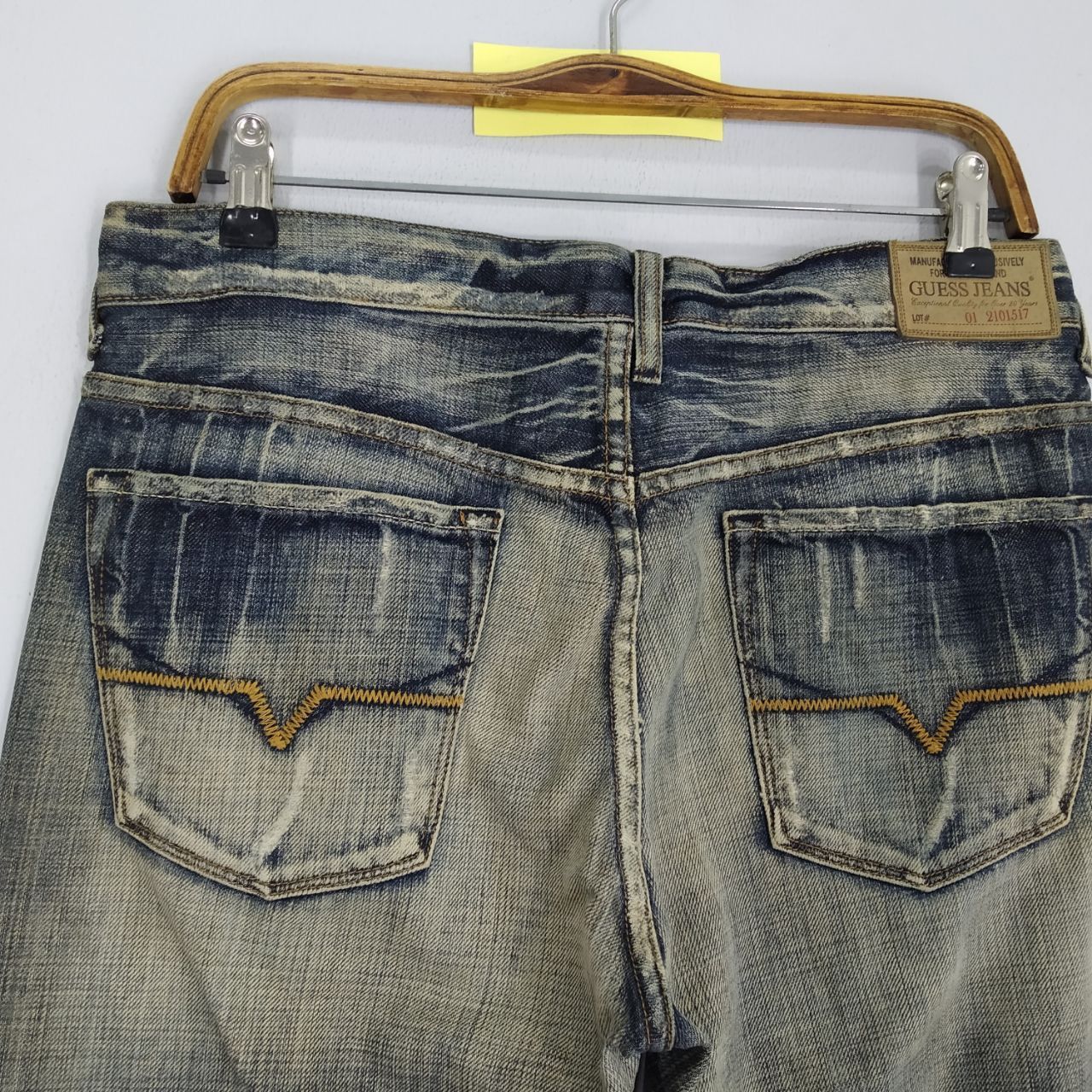 Guess Vintage Guess Stonewash Denim Jeans Size US 33 - 9 Thumbnail