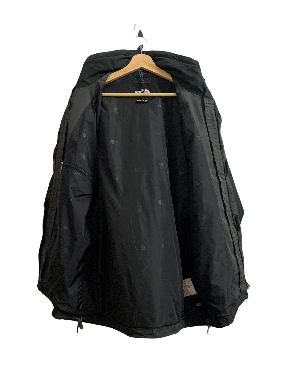 The North Face The North Face Goretex Mountain Light Jacket Size US M / EU 48-50 / 2 - 8 Thumbnail