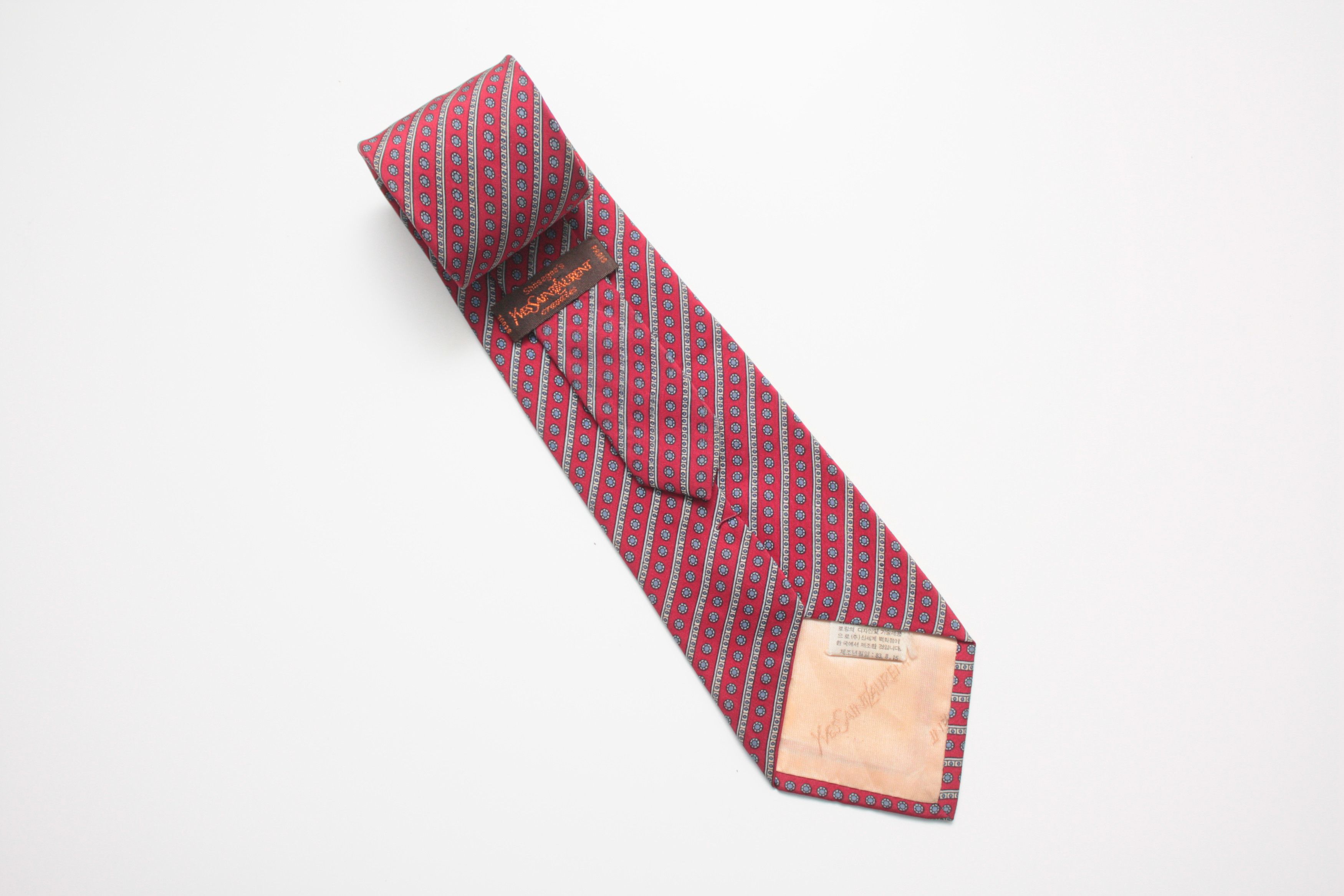 Yves Saint Laurent Yves Saint Laurent Red Vintage Silk Tie Size ONE SIZE - 1 Thumbnail