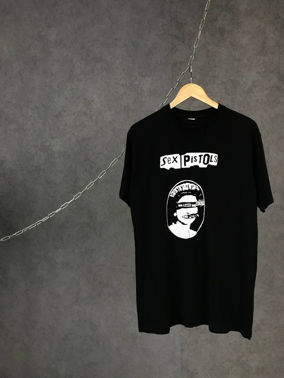 Band Tees Sex Pistols vintage cult rock band tee Size US L / EU 52-54 / 3 - 1 Thumbnail
