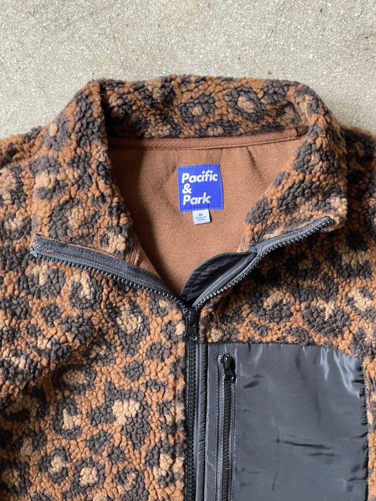 Japanese Brand × Pacific and Co. Retro X deep pile leopard zip up jacket Size US M / EU 48-50 / 2 - 5 Thumbnail