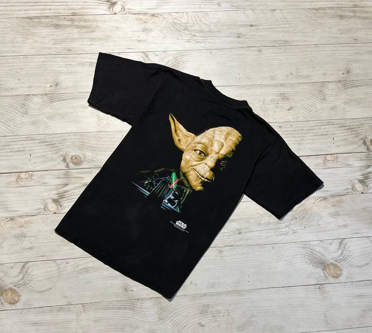 image of Vintage Star Wars T-Shirt Yoda 1996 Movie Return Of The Jedi in Black, Men's (Size Medium)
