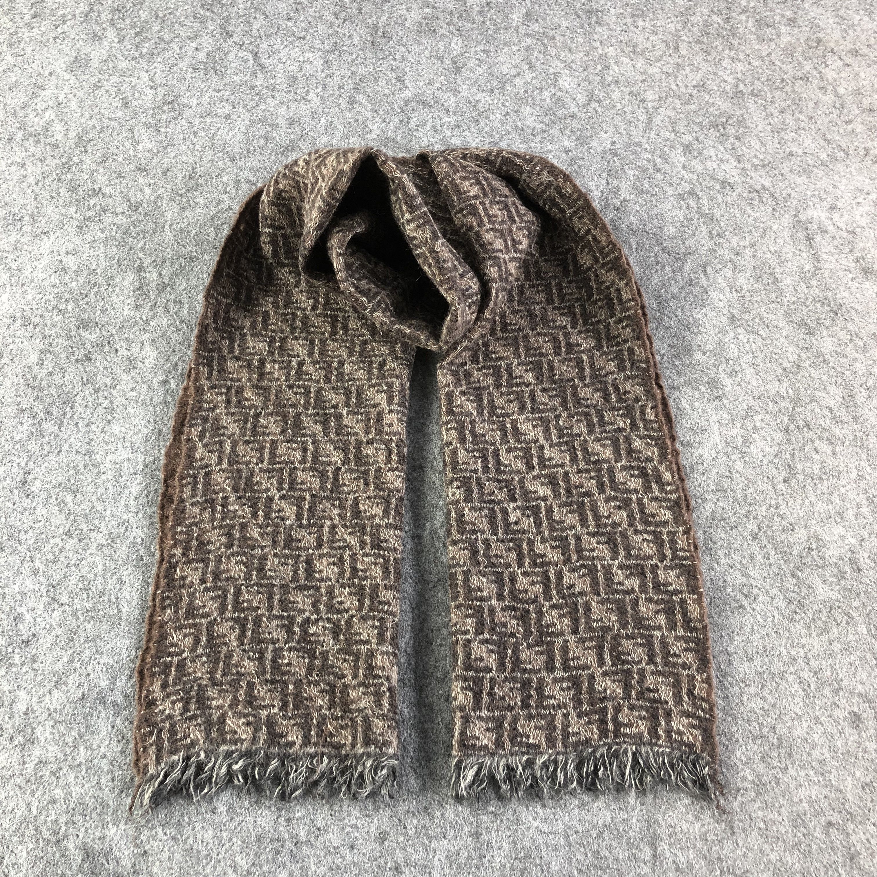 Japanese Brand Fendi FF Monogram Wool Scarf Muffler V1627 Size ONE SIZE - 1 Thumbnail