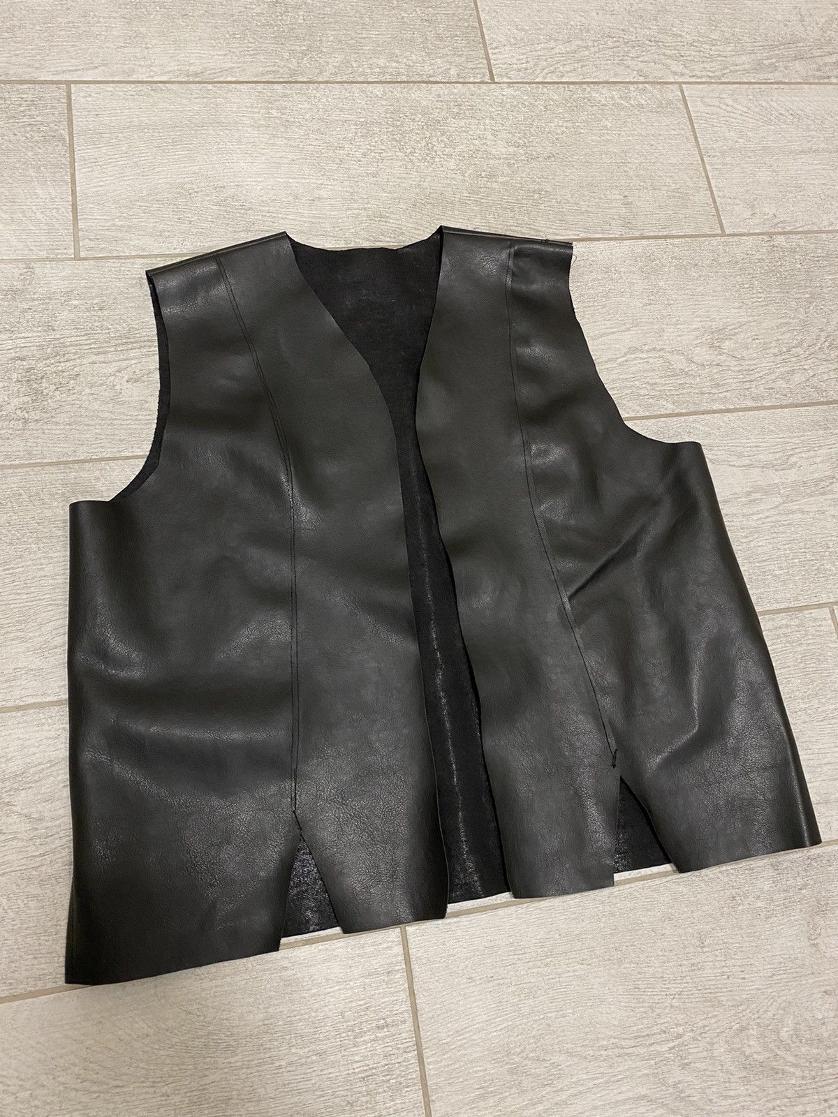 Japanese Brand × Vintage Vintage Leather Vest Size US M / EU 48-50 / 2 - 1 Thumbnail
