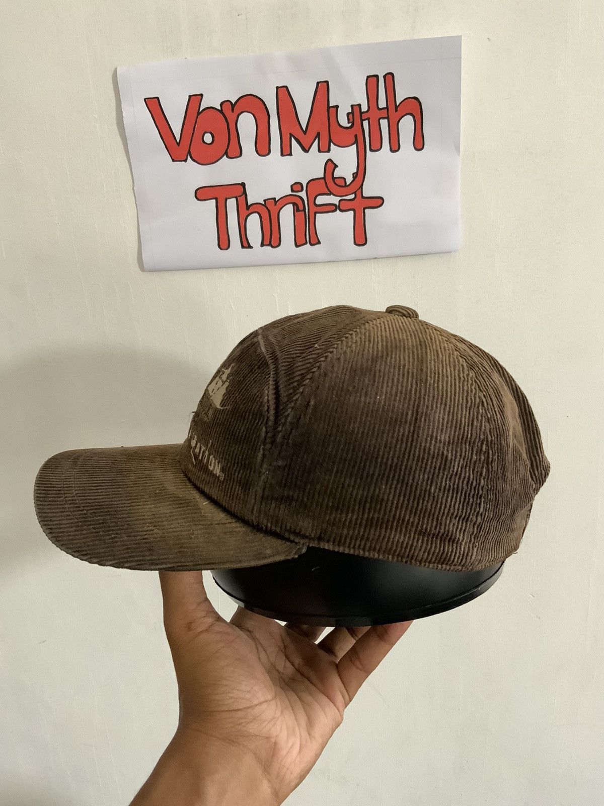Vintage Vintage Atlas of Animal Fade Rusty Corduroi Ski Hat Size ONE SIZE - 2 Thumbnail
