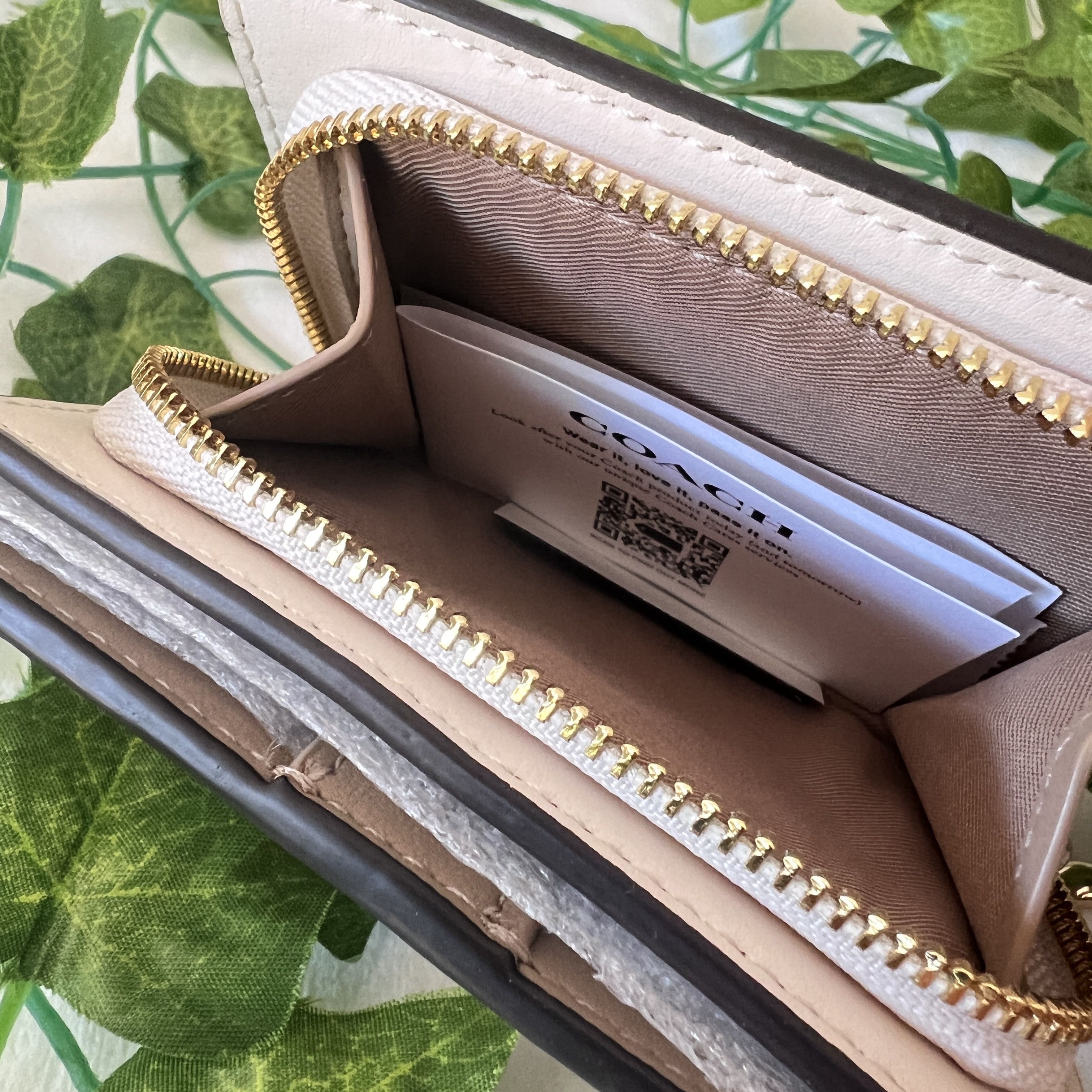 Snap Wallet In Signature Canvas With Nostalgic Ditsy Print
