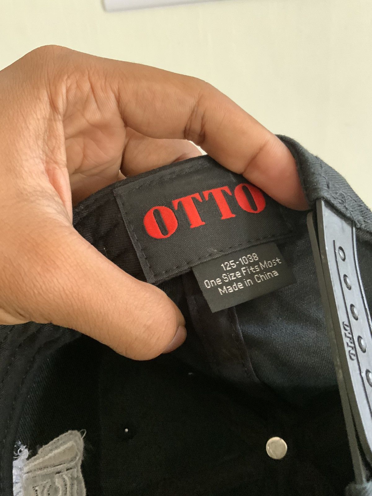 If Six Was Nine ICE at Gaylord Hotel by OTTO Hat Size ONE SIZE - 13 Thumbnail