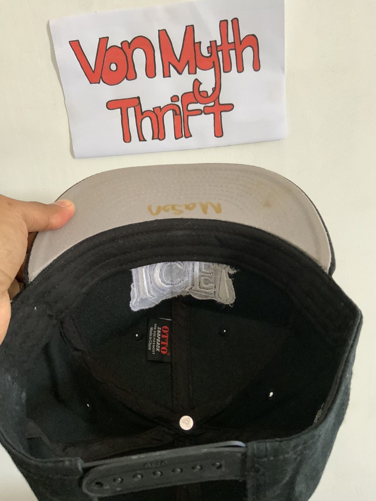 If Six Was Nine ICE at Gaylord Hotel by OTTO Hat Size ONE SIZE - 8 Thumbnail