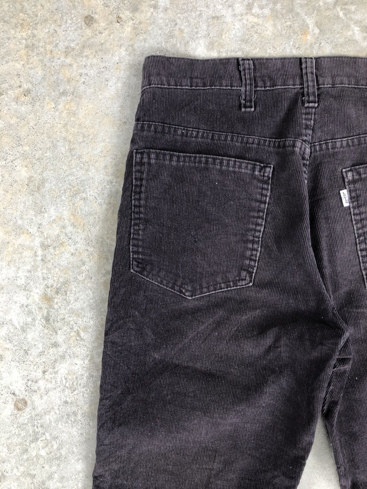 If Six Was Nine Vintage 80’s Levi’s Flared Jeans Corduroy Pants 517 Size US 33 - 9 Thumbnail
