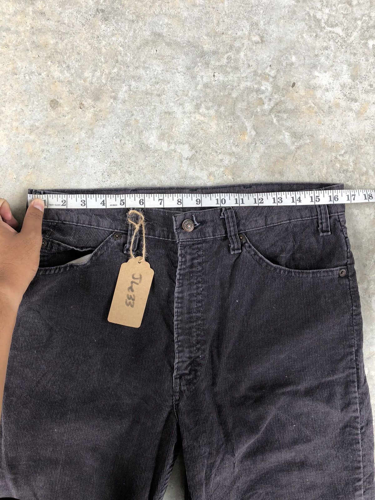 If Six Was Nine Vintage 80’s Levi’s Flared Jeans Corduroy Pants 517 Size US 33 - 17 Thumbnail