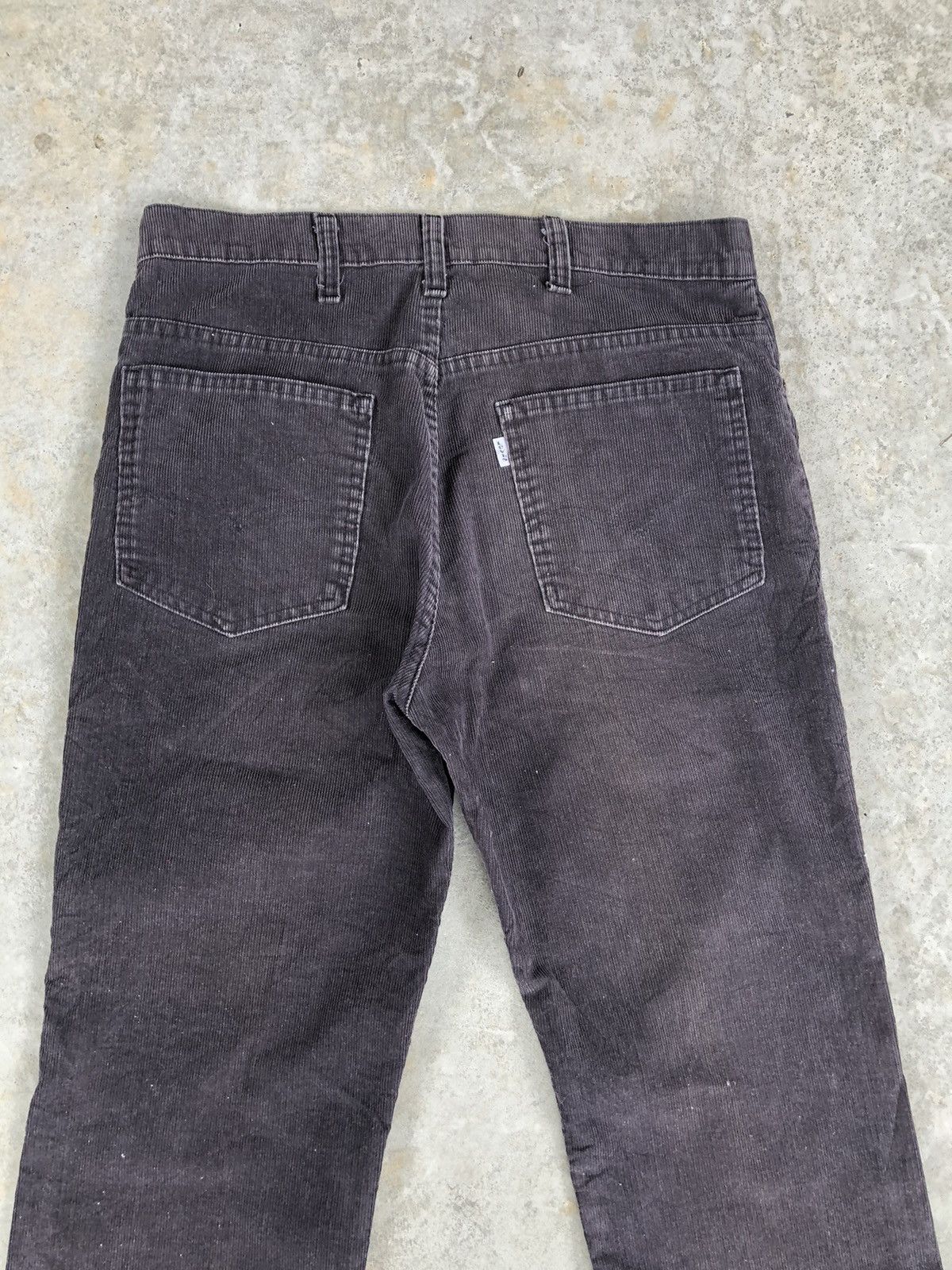 If Six Was Nine Vintage 80’s Levi’s Flared Jeans Corduroy Pants 517 Size US 33 - 8 Thumbnail