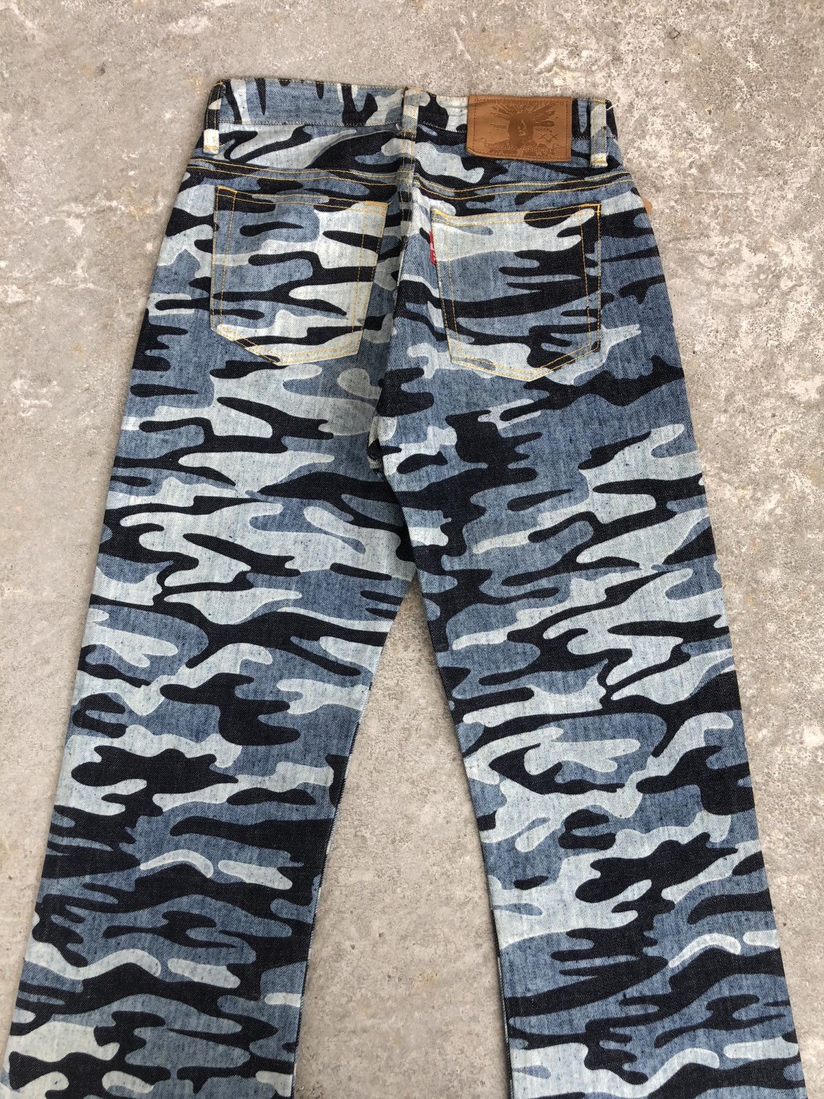 Who Decides War Japanese Ozone Community Flared Jeans Size US 26 / EU 42 - 8 Thumbnail
