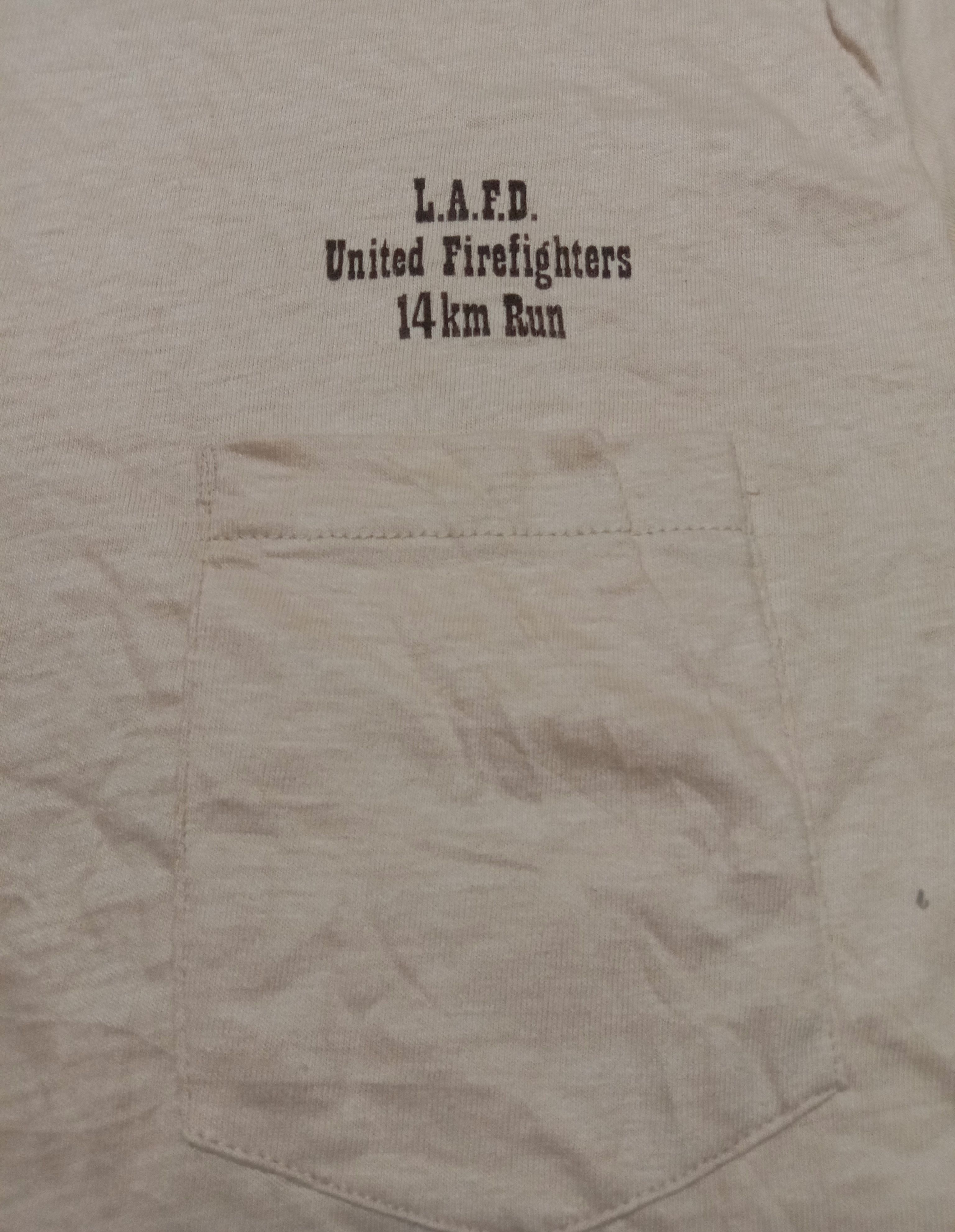 Anvil Vintage 80s Anvil L.A.F.D United Fire fighter 14km Run Tee Size US M / EU 48-50 / 2 - 3 Thumbnail