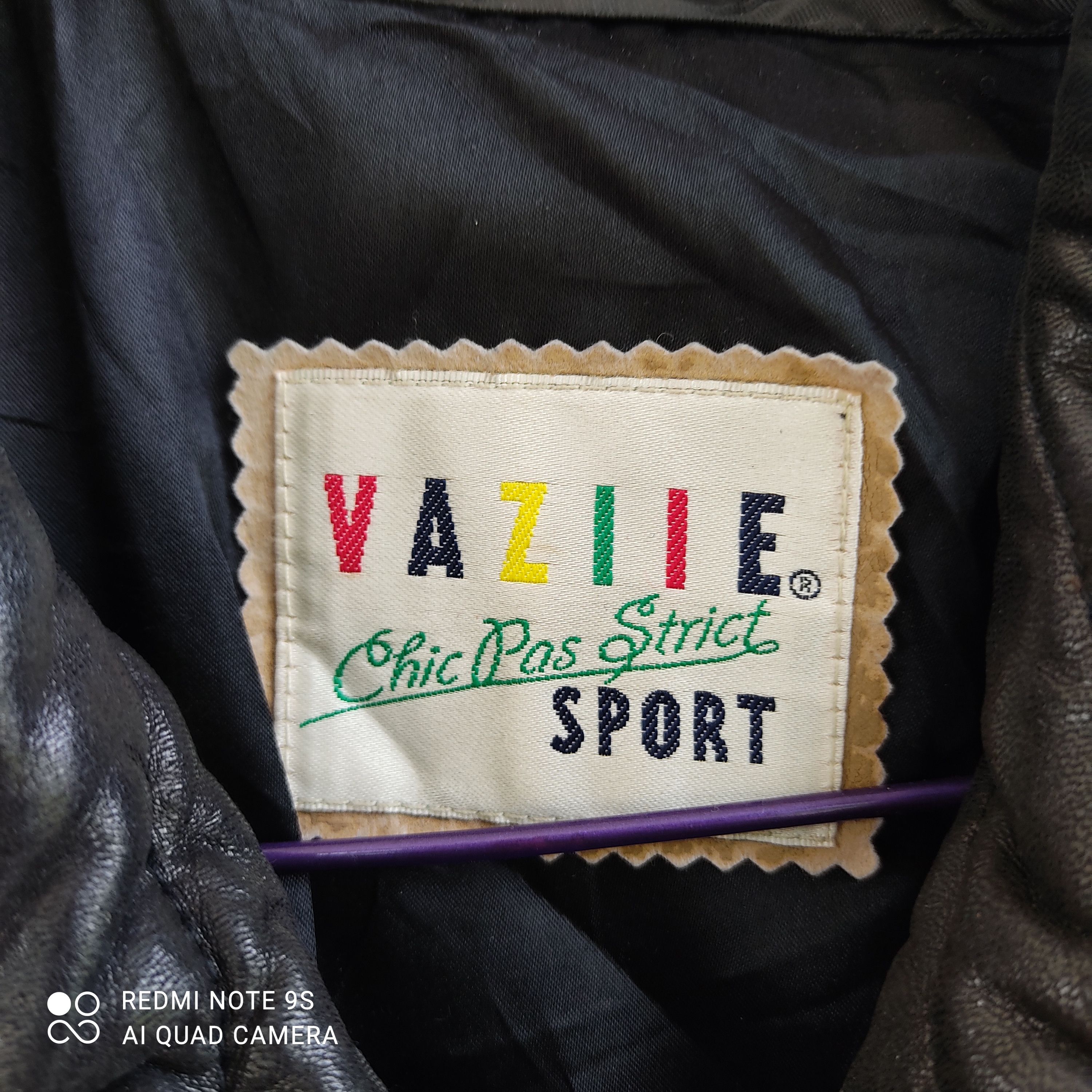 Vintage Vaziie Chic Pas Strict Hockey Sport Leather Jacket Size US XXL / EU 58 / 5 - 9 Thumbnail