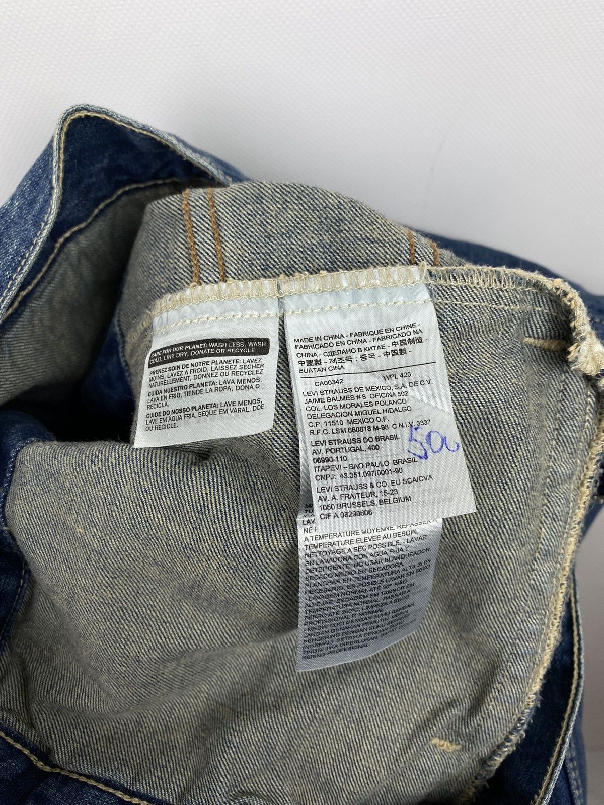 Levi's × Vintage Vintage Levi’s men’s denim trucker jacket size Xl Size US XL / EU 56 / 4 - 25 Thumbnail