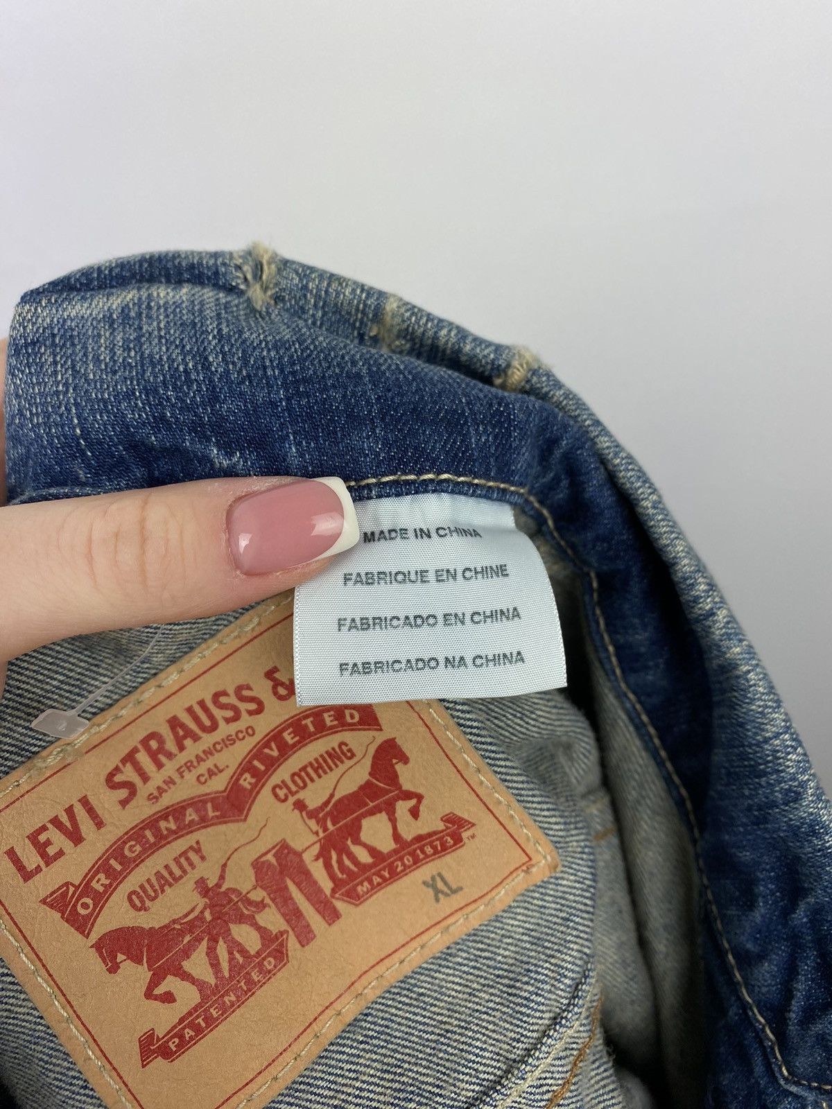 Levi's × Vintage Vintage Levi’s men’s denim trucker jacket size Xl Size US XL / EU 56 / 4 - 24 Thumbnail