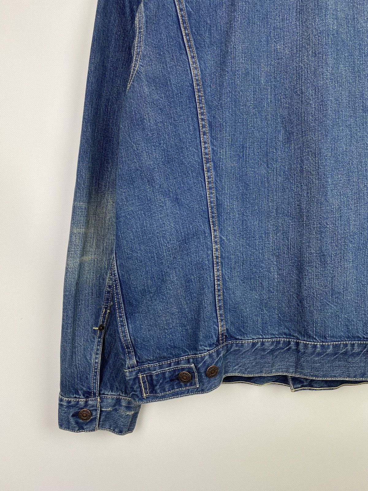 Levi's × Vintage Vintage Levi’s men’s denim trucker jacket size Xl Size US XL / EU 56 / 4 - 16 Thumbnail