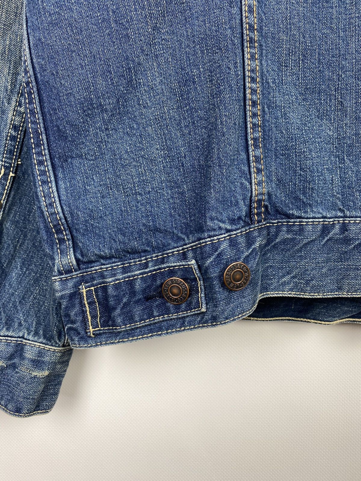 Levi's × Vintage Vintage Levi’s men’s denim trucker jacket size Xl Size US XL / EU 56 / 4 - 19 Thumbnail