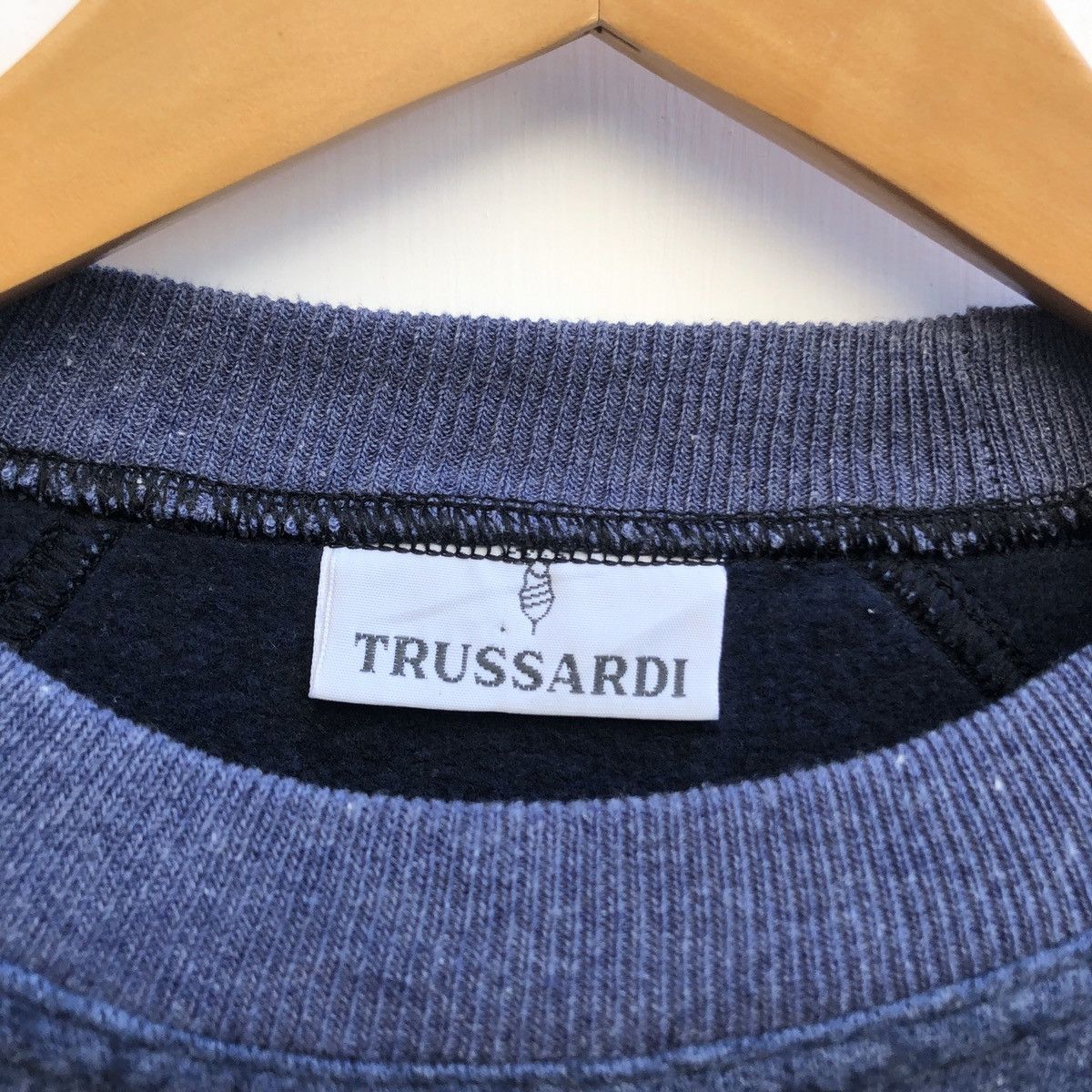 Trussardi 90s Vintage TRUSSARDI Crew Neck Sweatshirt #0259-16 Size US M / EU 48-50 / 2 - 3 Thumbnail