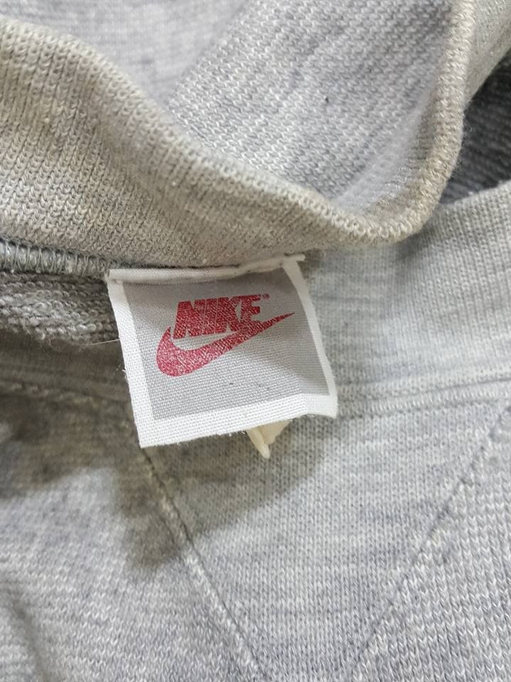 Nike × Vintage Vintage NIKE Swoosh Crewneck 90s Style Sweatshirt 90s Style Size US L / EU 52-54 / 3 - 10 Thumbnail