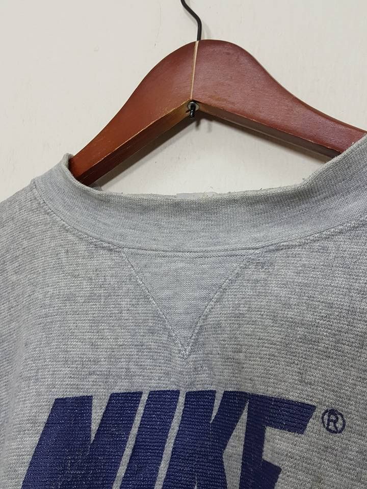 Nike × Vintage Vintage NIKE Swoosh Crewneck 90s Style Sweatshirt 90s Style Size US L / EU 52-54 / 3 - 5 Thumbnail