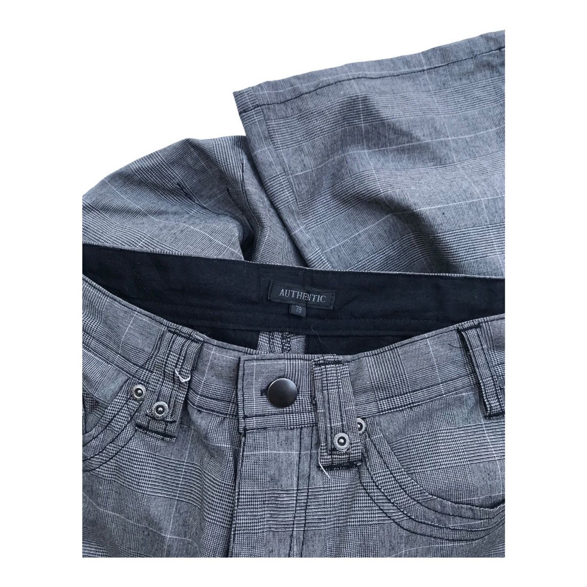 Other Authentic Checked Multipocket Streetwear Cargo Pants Size US 29 - 8 Thumbnail