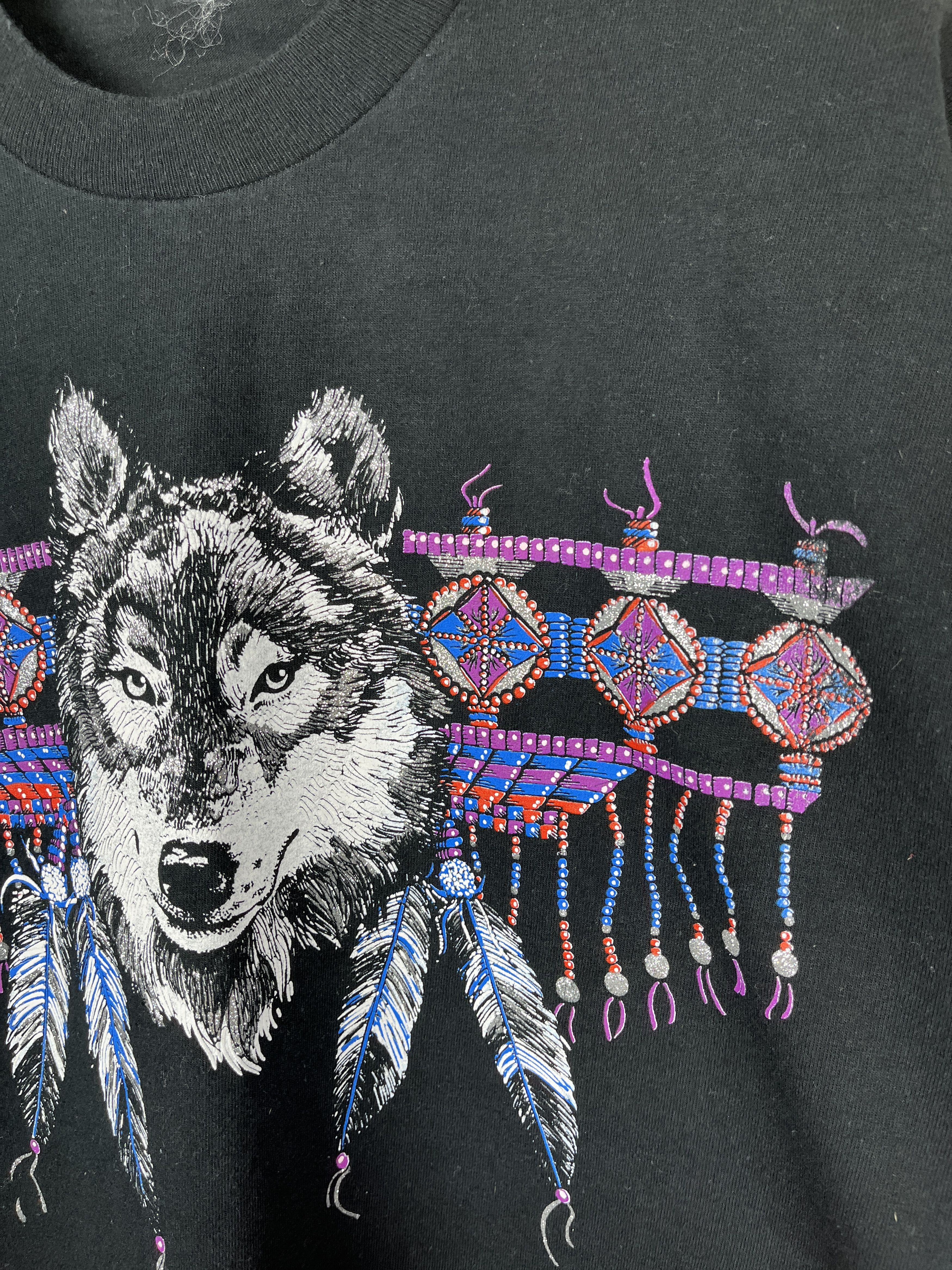 Vintage Vintage Wolf American Indians Dreamcatcher T-shirt Size US XL / EU 56 / 4 - 6 Thumbnail