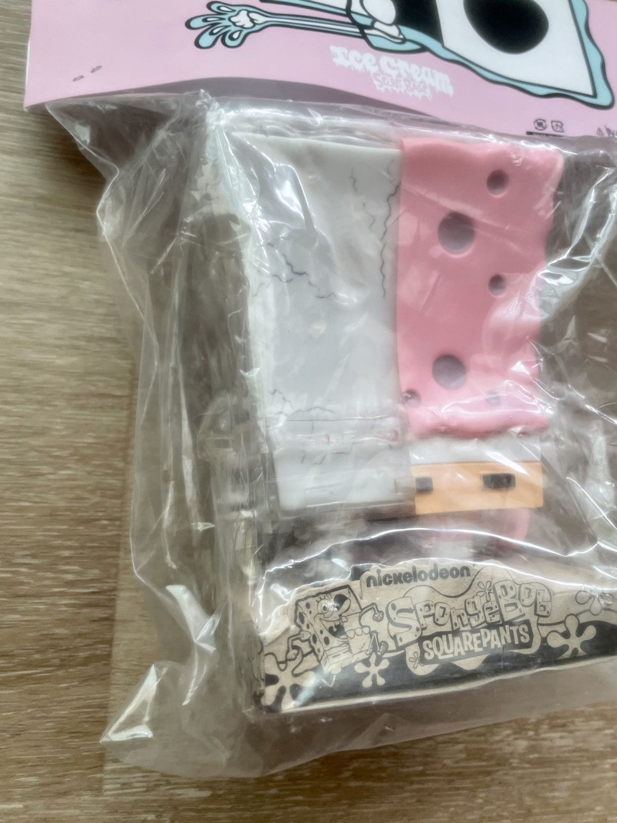 Icecream ICECREAM SPONGEBOB SECRET BASE X-RAY TOY - PINK / O/S Size ONE SIZE - 9 Thumbnail
