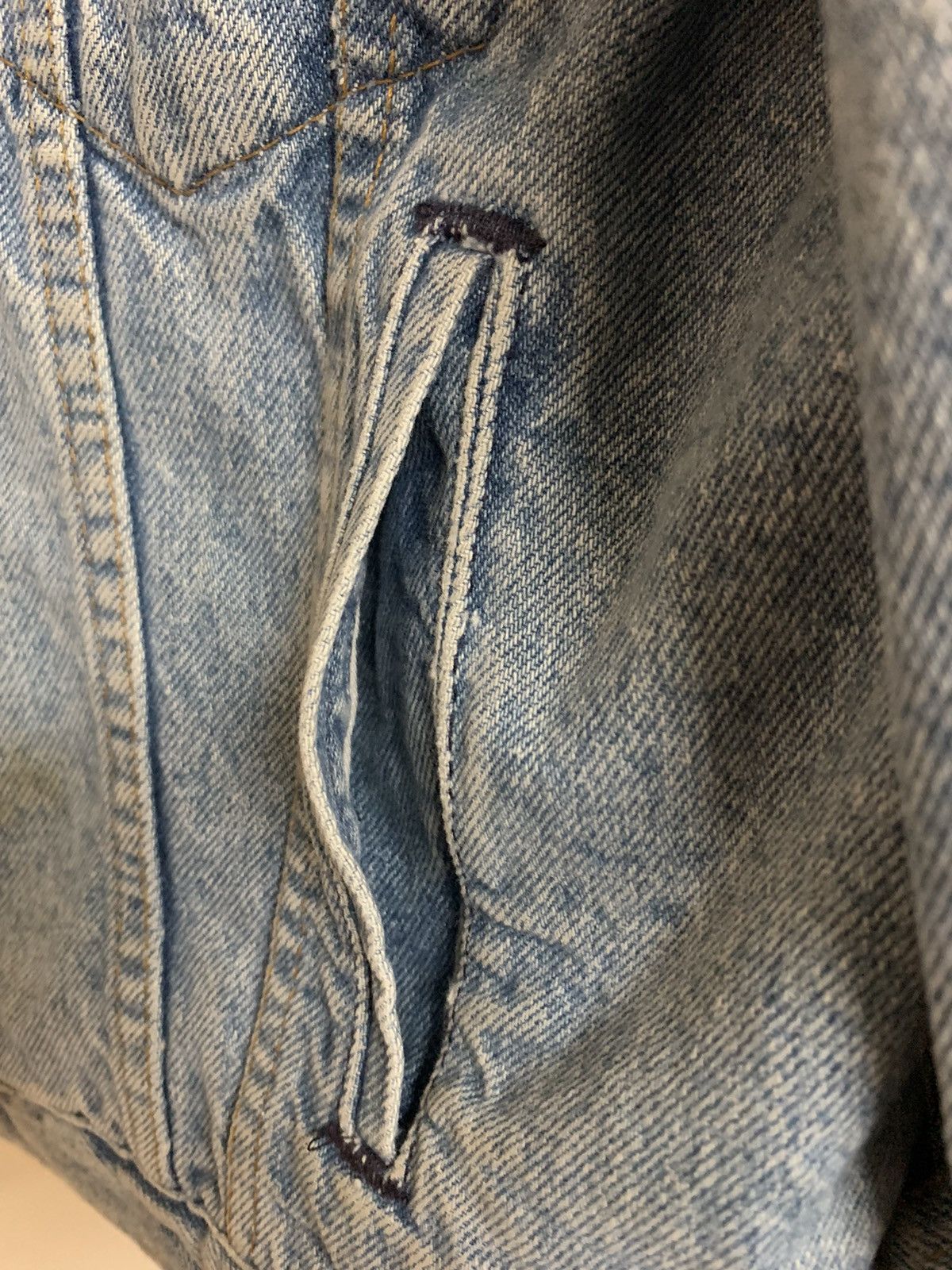 Levi's Vintage Clothing Very Rare Levi’s 70’s Denim Trucker Jacket Size US M / EU 48-50 / 2 - 6 Thumbnail