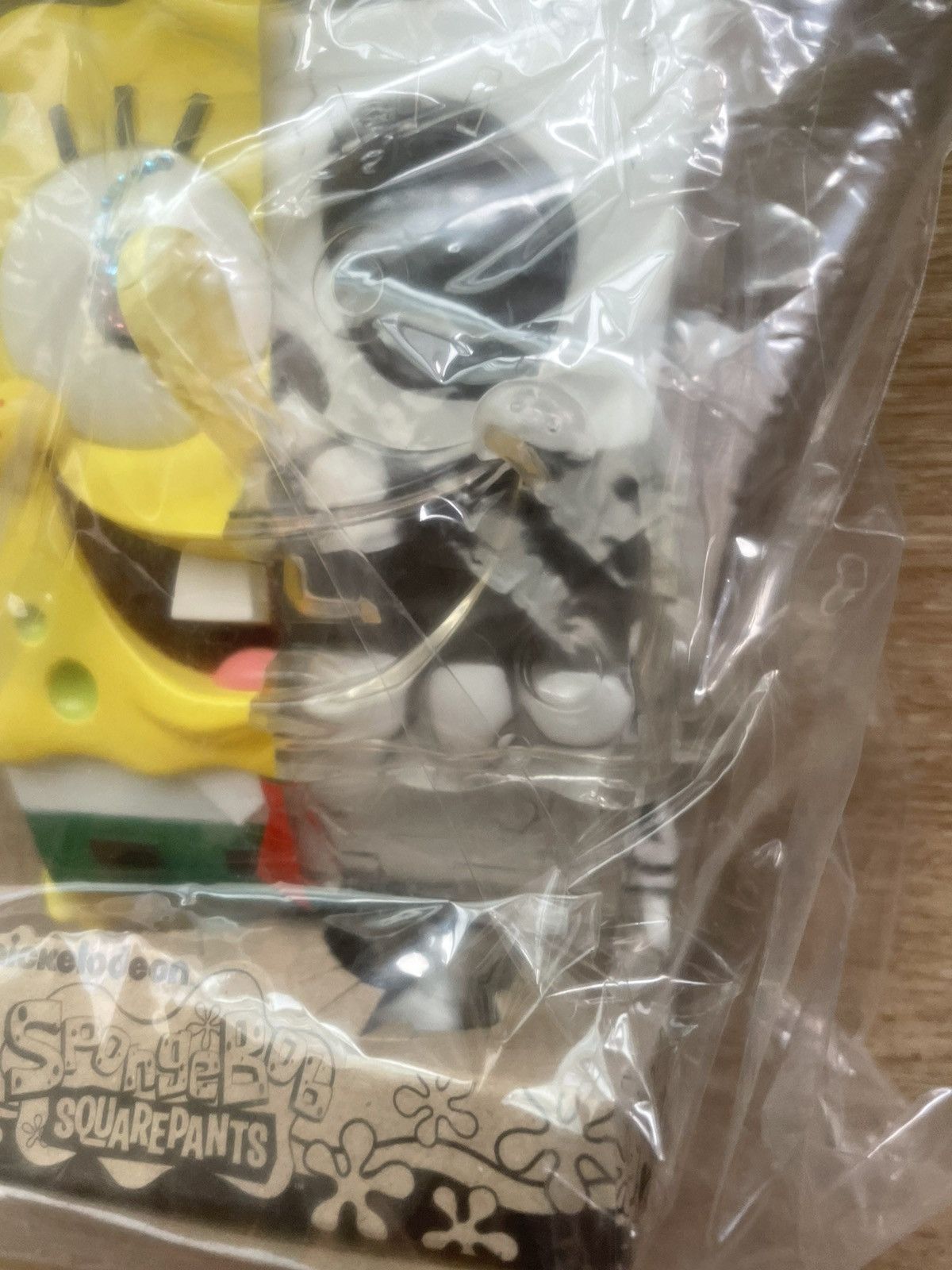 Icecream ICE CREAM SPONGEBOB SECRET BASE X-RAY TOY - YELLOW / O/S Size ONE SIZE - 6 Thumbnail