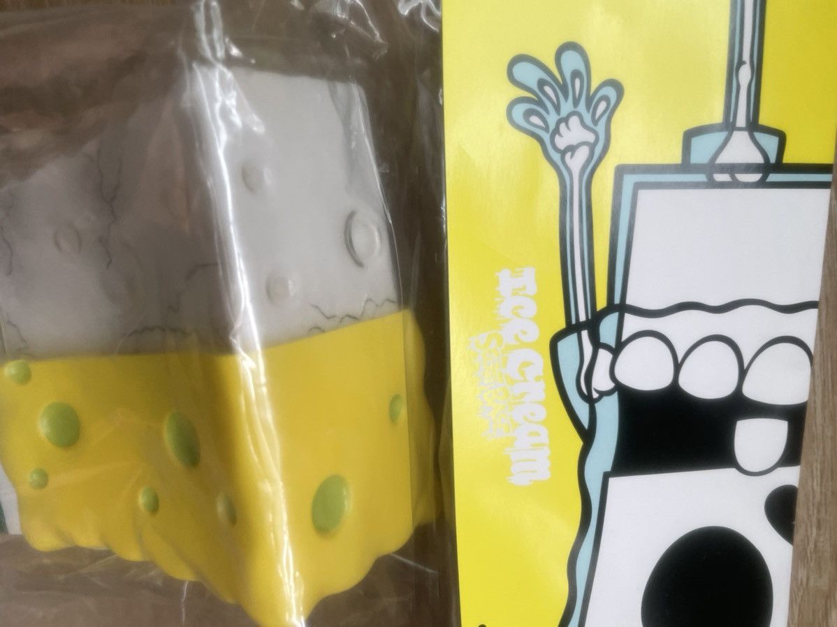Icecream ICE CREAM SPONGEBOB SECRET BASE X-RAY TOY - YELLOW / O/S Size ONE SIZE - 10 Thumbnail