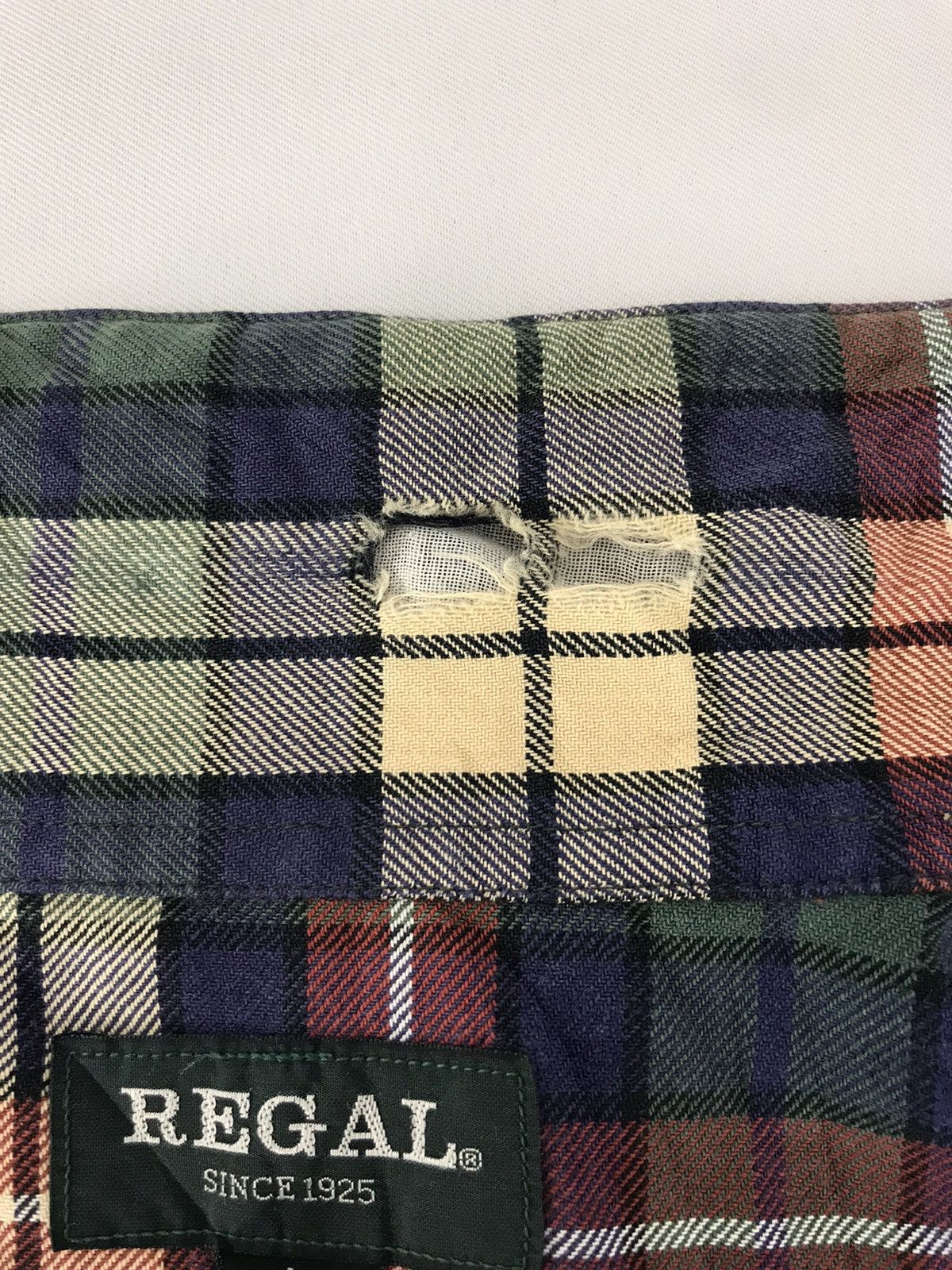 Flannel × REGAL × Vintage Vintage Regal Plaid Checked Flannel Button Down Shirt Size US XL / EU 56 / 4 - 11 Thumbnail