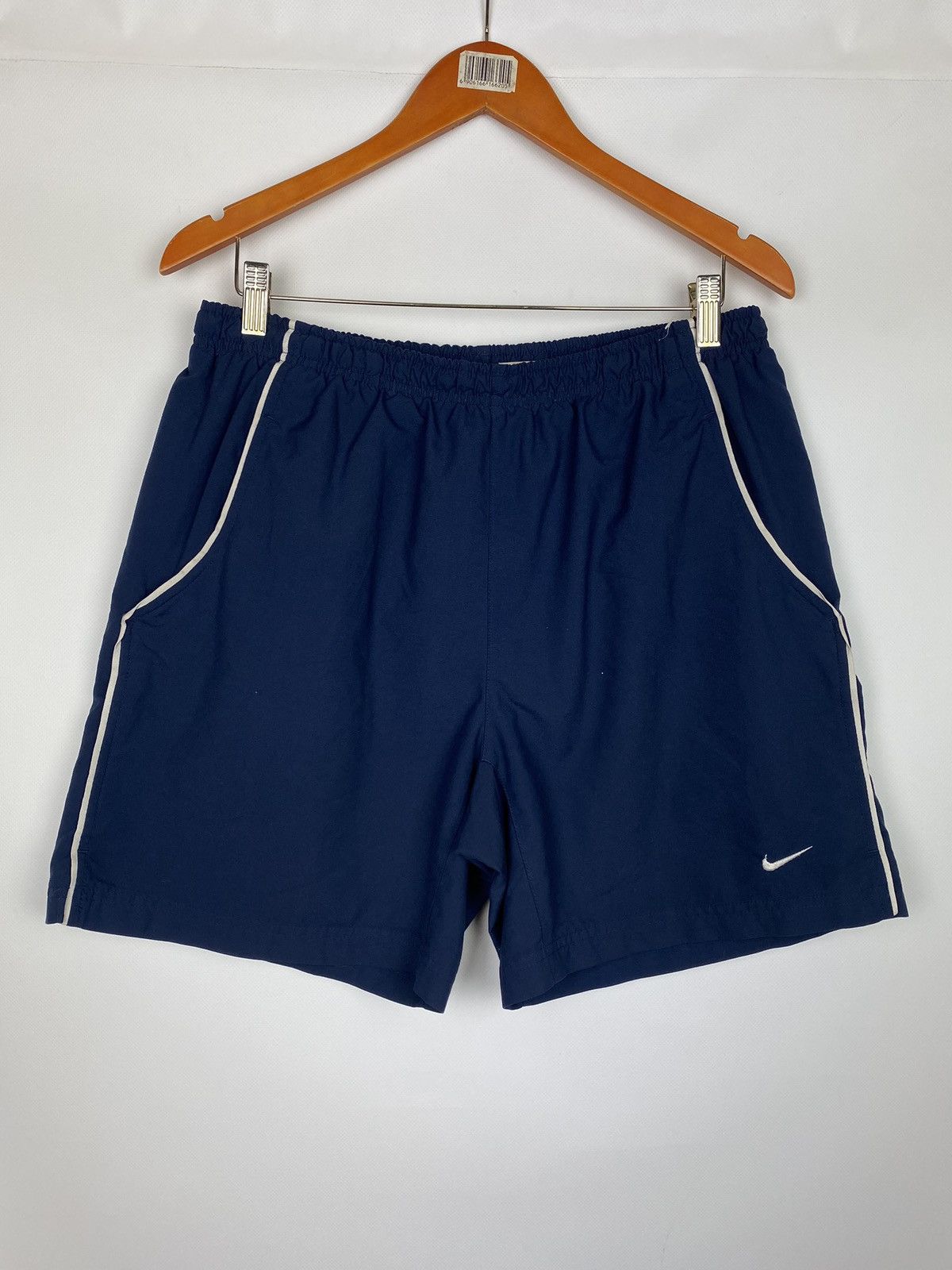 Nike VTG Y2K Nike men’s shorts size L navy Size US 34 / EU 50 - 1 Thumbnail