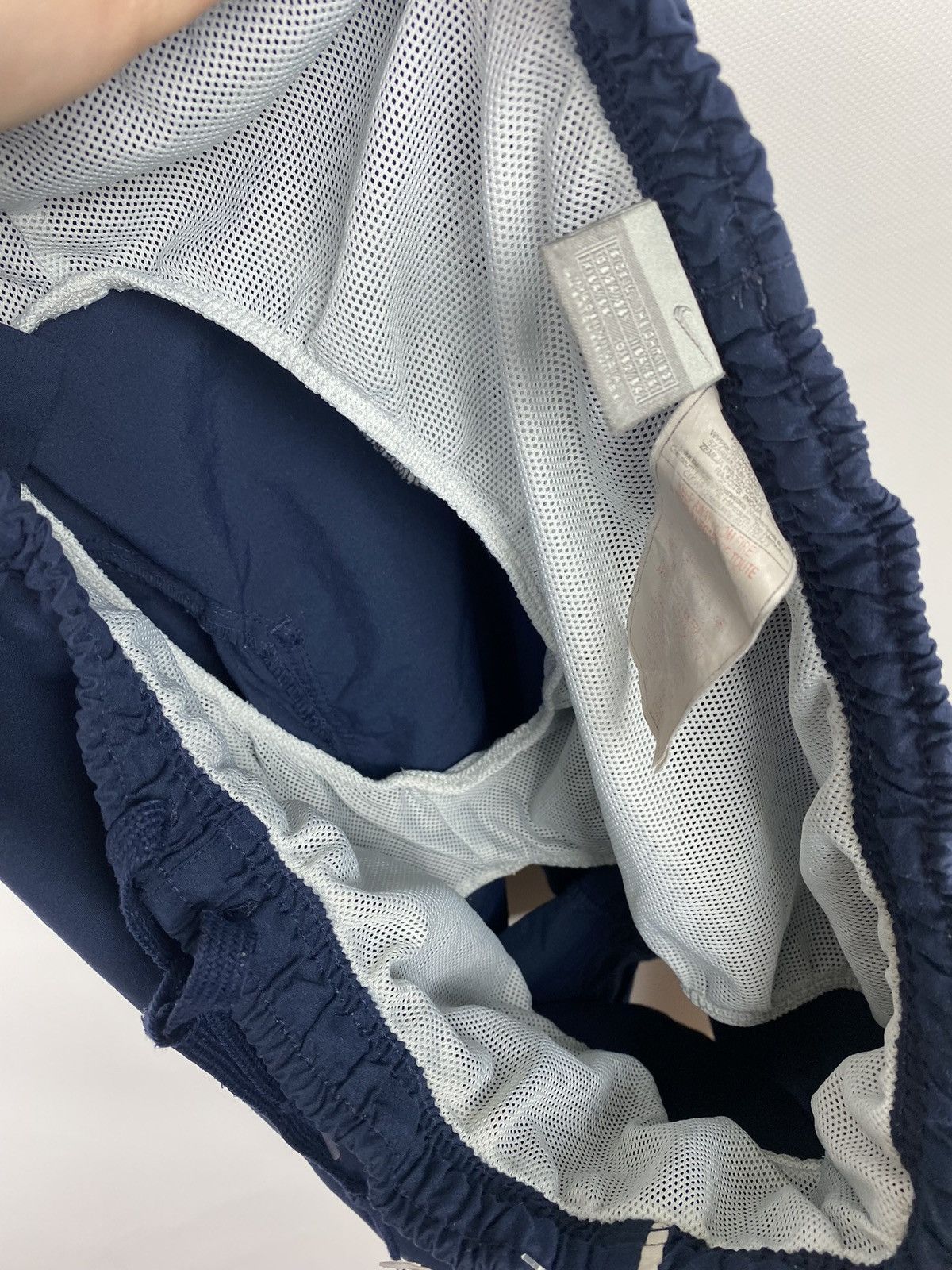 Nike VTG Y2K Nike men’s shorts size L navy Size US 34 / EU 50 - 20 Thumbnail