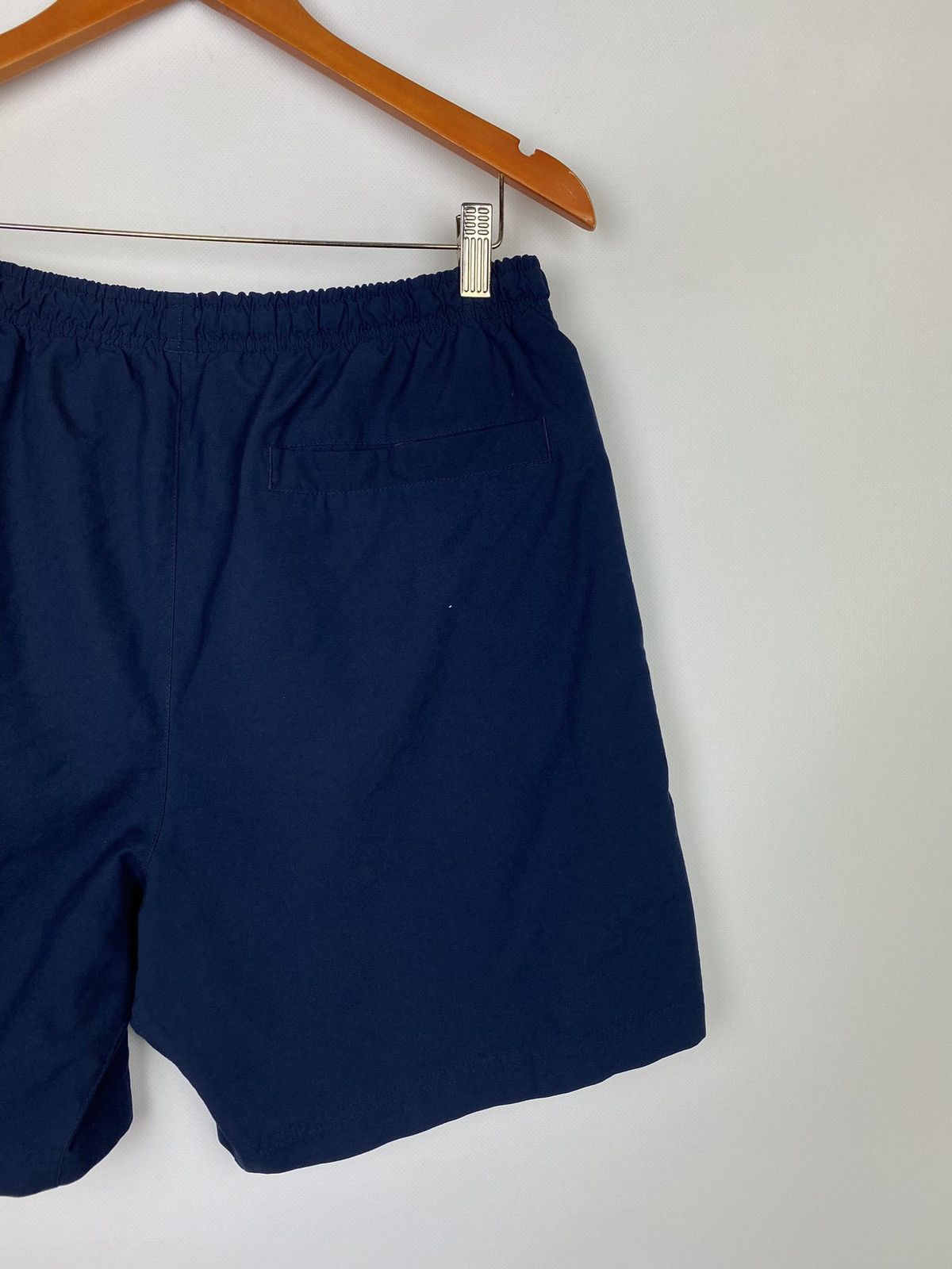 Nike VTG Y2K Nike men’s shorts size L navy Size US 34 / EU 50 - 12 Thumbnail