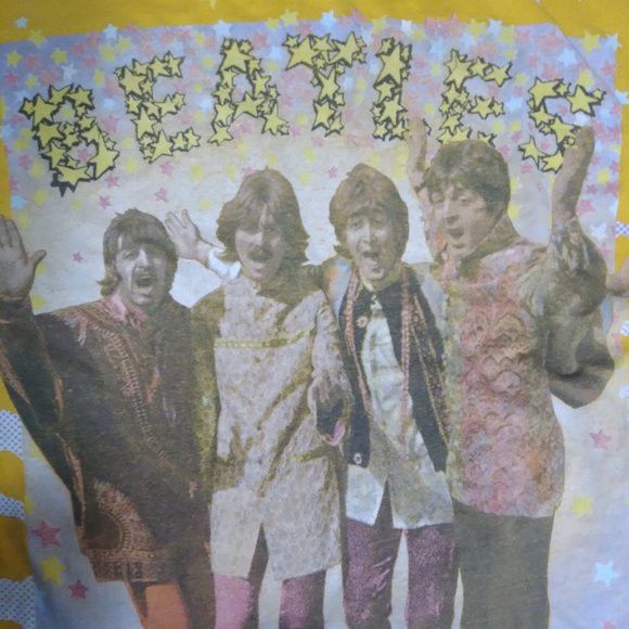 Apple × Band Tees × Vintage Vintage 90s The Beatles Magical Mystery Tour T-shirt Size US XL / EU 56 / 4 - 2 Thumbnail
