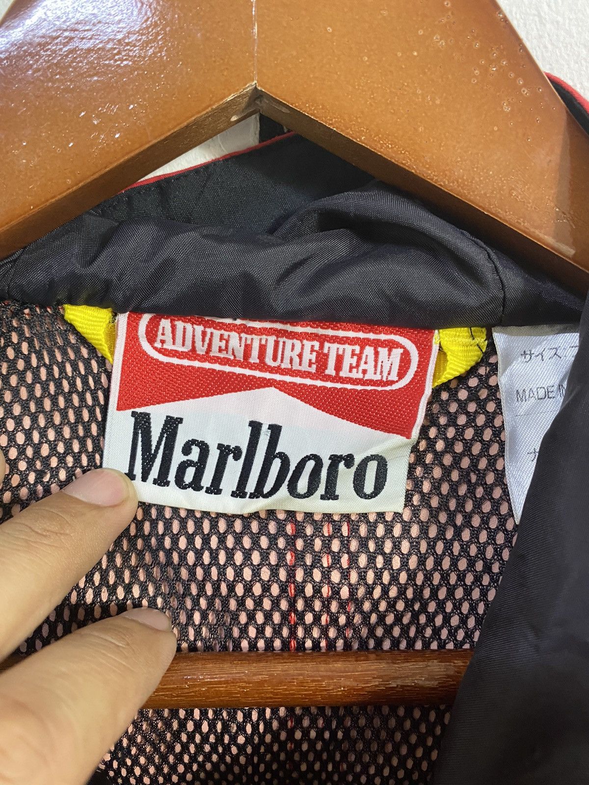Marlboro Vintage Marlboro Adventure Team Long Jacket with Hoodies Size US L / EU 52-54 / 3 - 5 Thumbnail