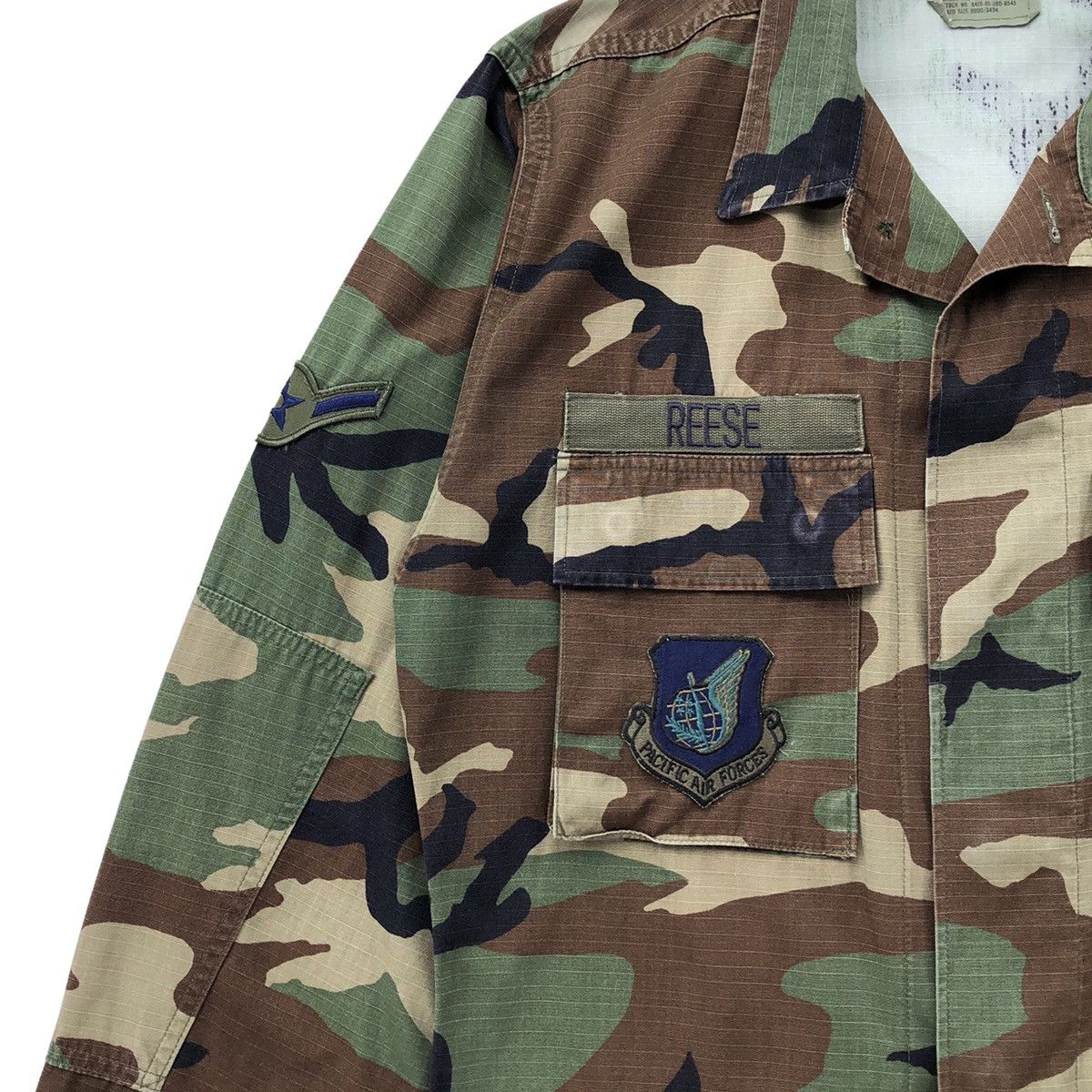 Vintage 🔥Vintage 80s US Air Force Woodland Camo Jacket With Patches Size US S / EU 44-46 / 1 - 4 Thumbnail