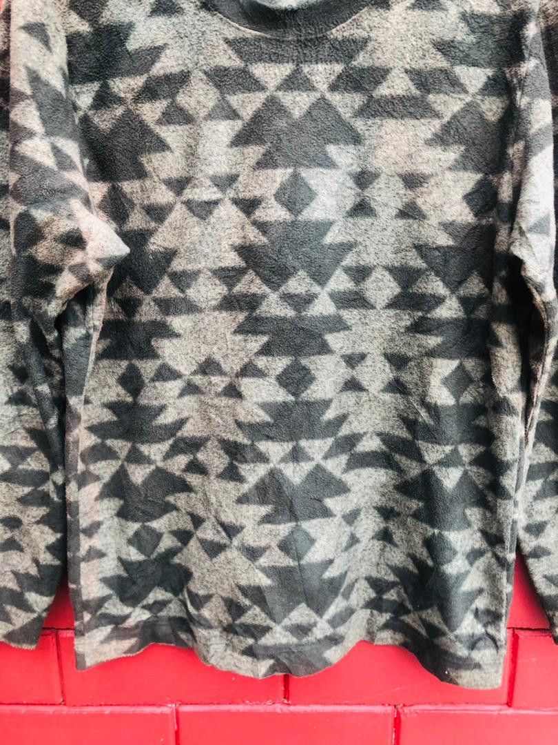 Japanese Brand × Vintage Vintage Uniqlo Japanese Designer Fashion Style Long Sleeve Size US M / EU 48-50 / 2 - 4 Thumbnail