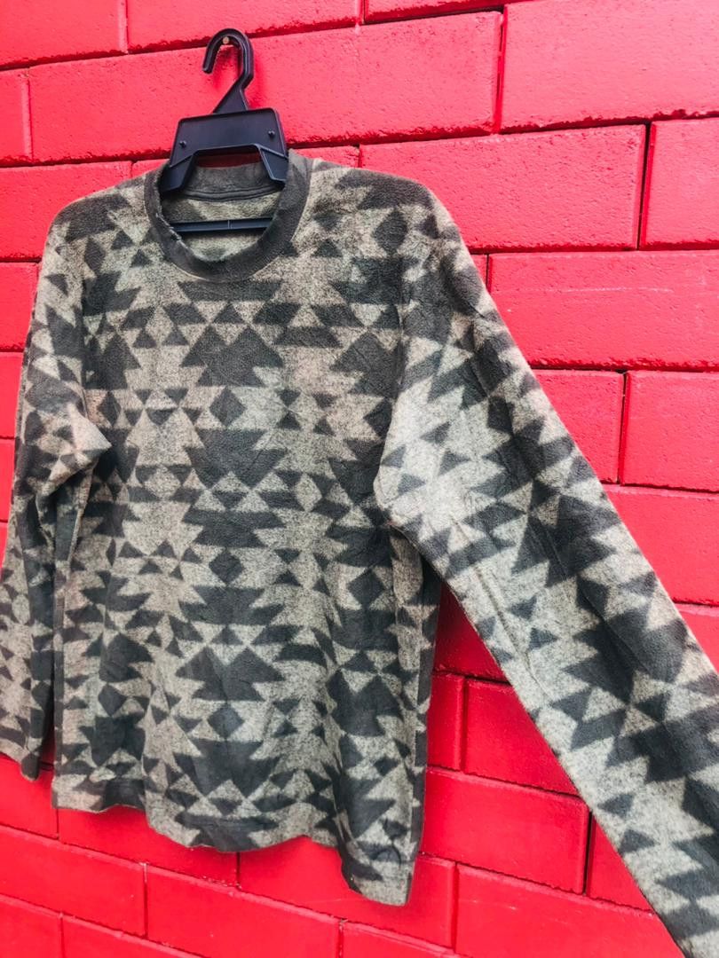 Japanese Brand × Vintage Vintage Uniqlo Japanese Designer Fashion Style Long Sleeve Size US M / EU 48-50 / 2 - 6 Thumbnail